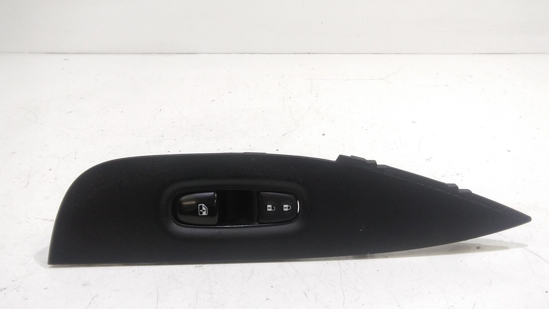 Interruttore Alzacristalli Porta Ant. Destro Usato