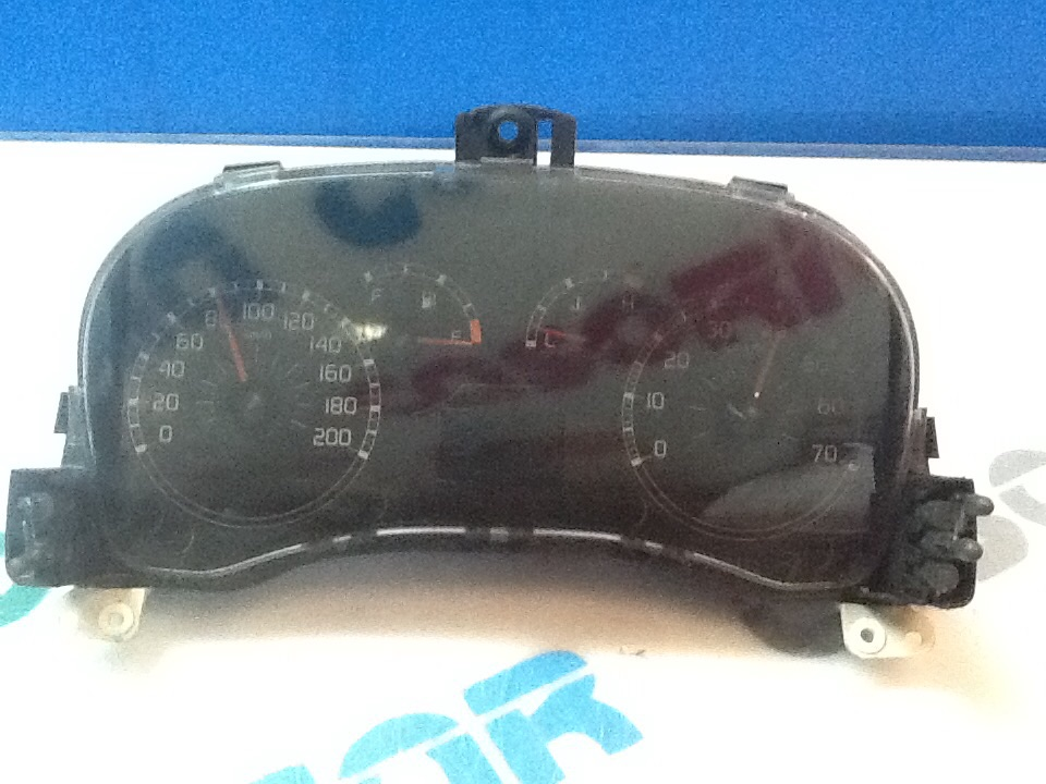 Quadro Portastrumenti Usato