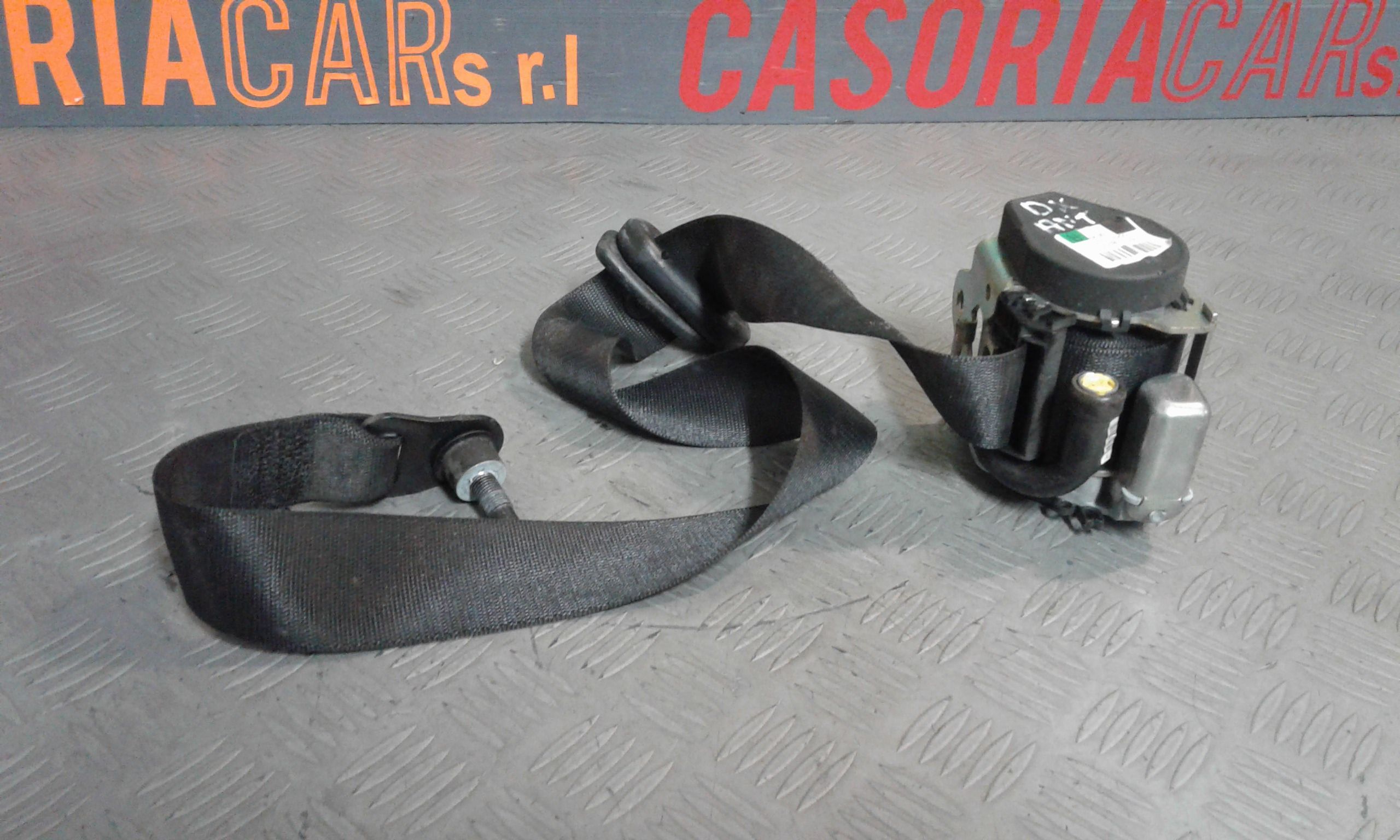 Cintura Di Sicurezza Ant. Destro A1698606885 Usato