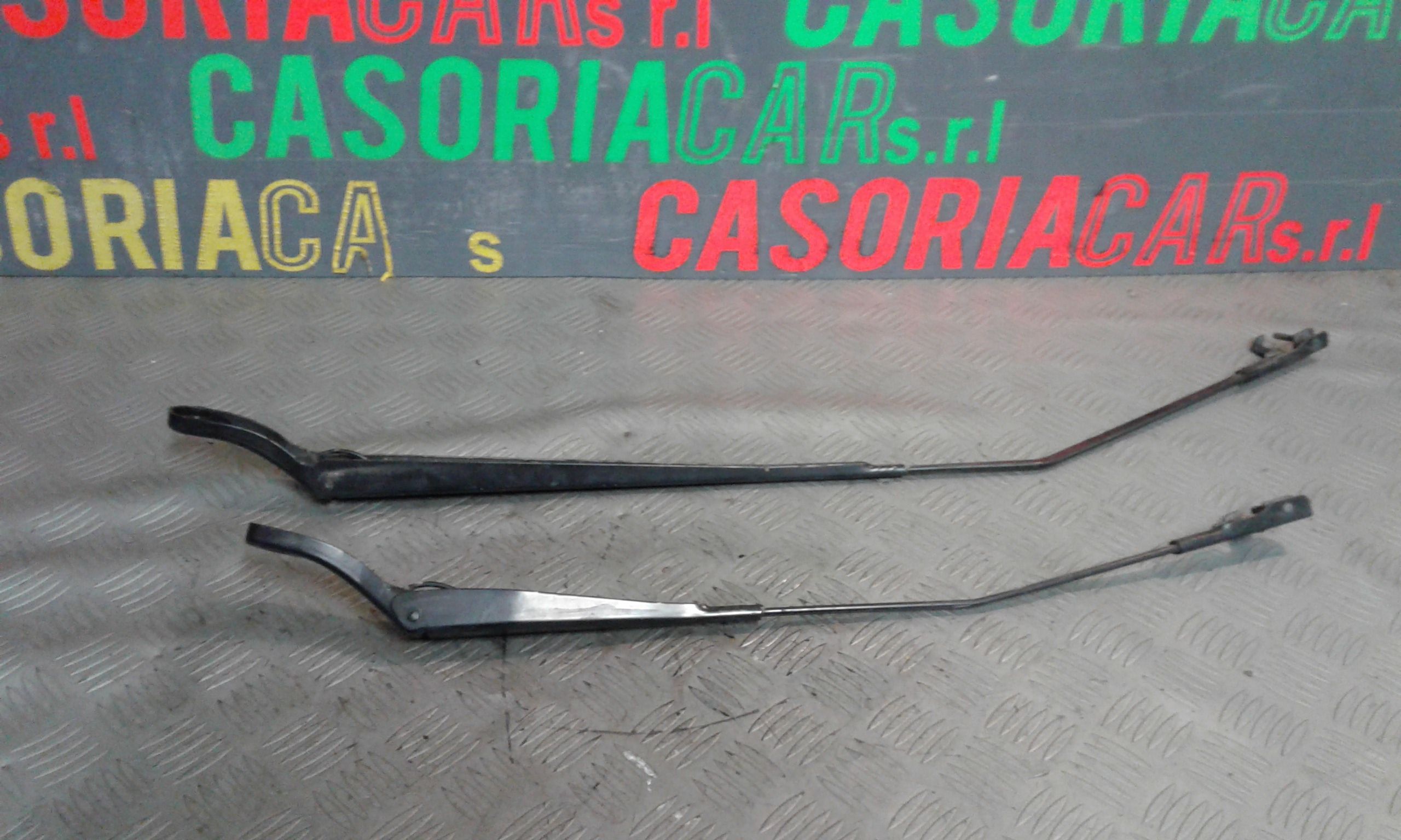 Braccio Tergiparabrezza Usato