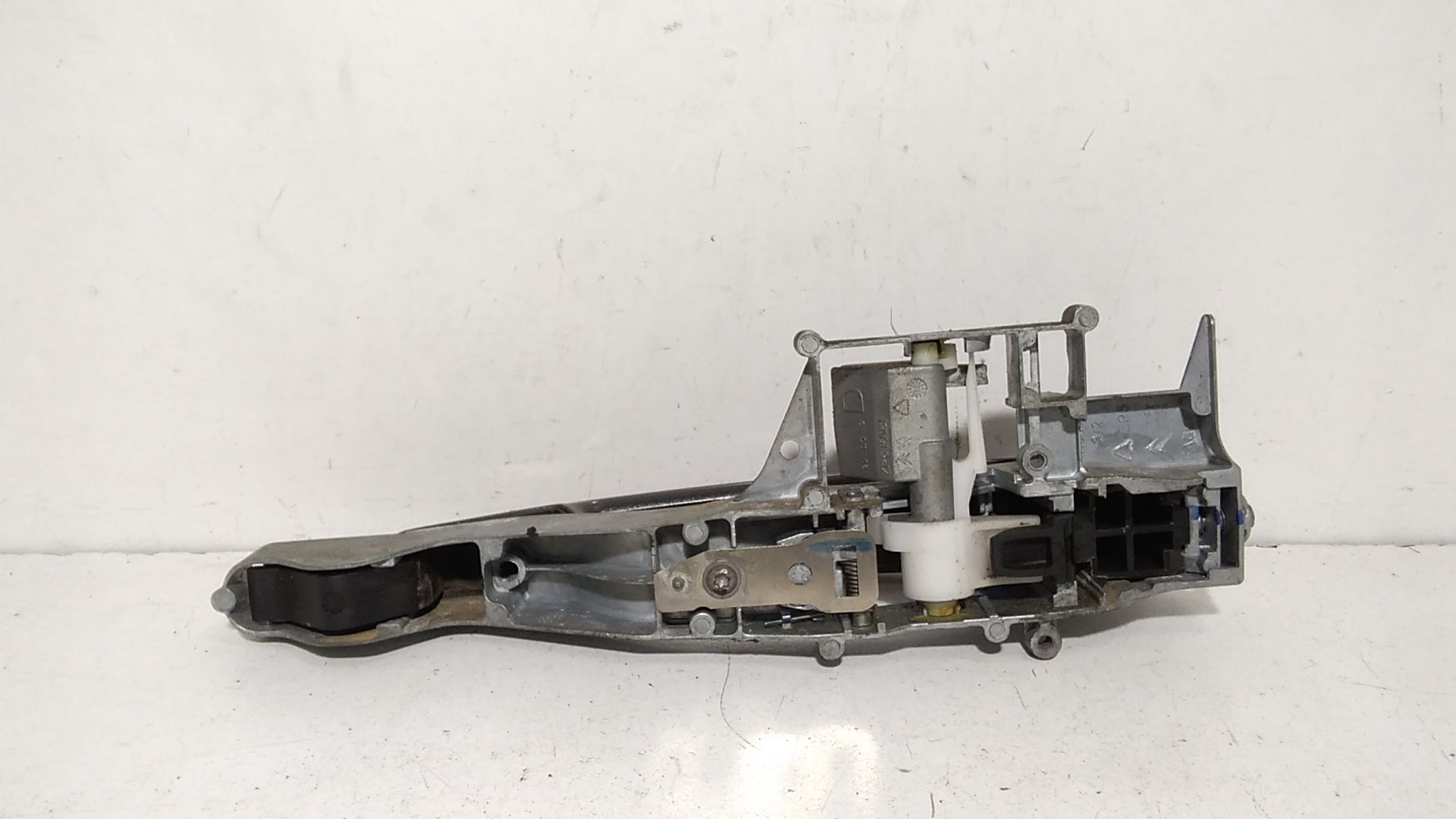 Maniglia Porta Ant. Destro 9101GE Usato