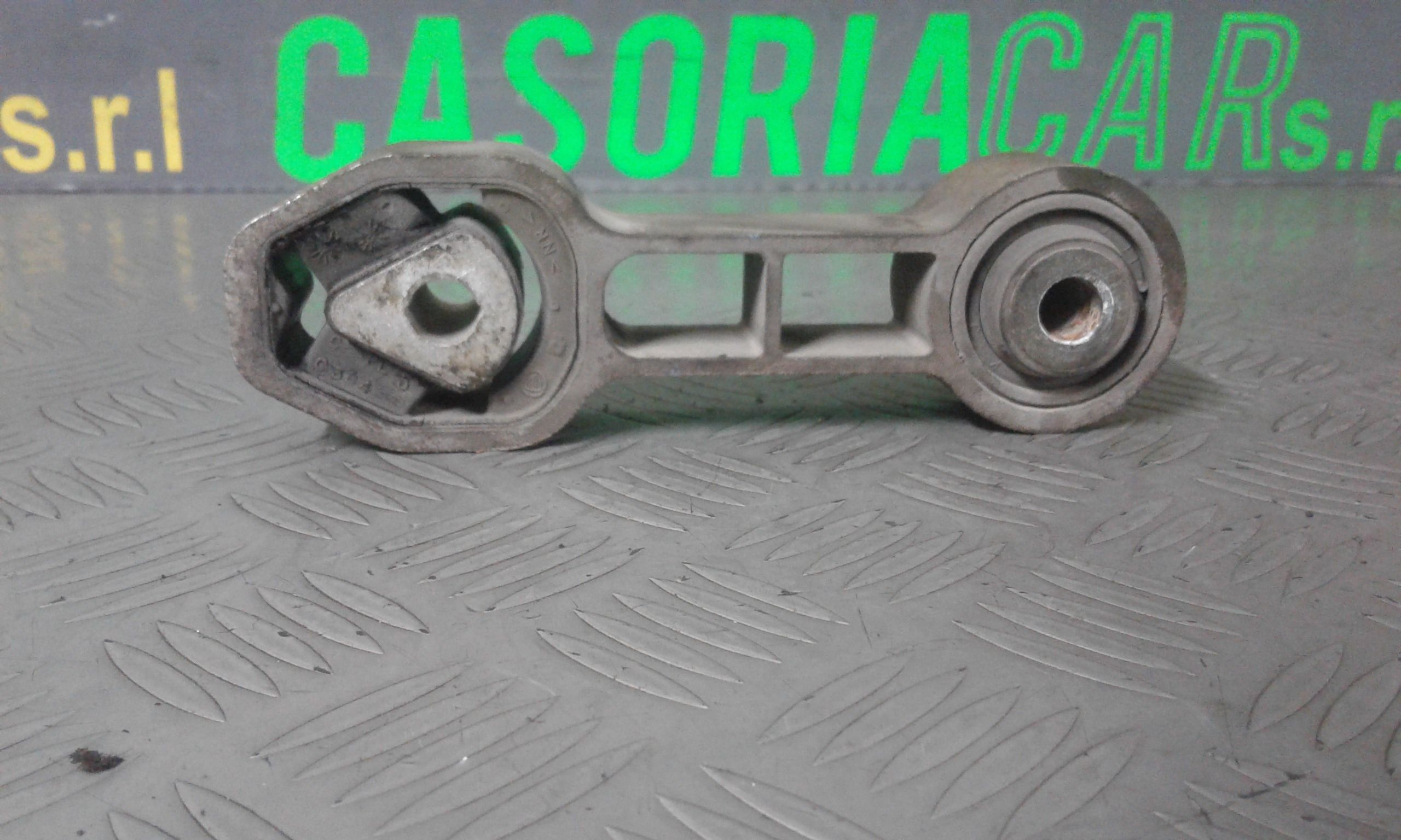 Bielletta Supporto Cambio Usato