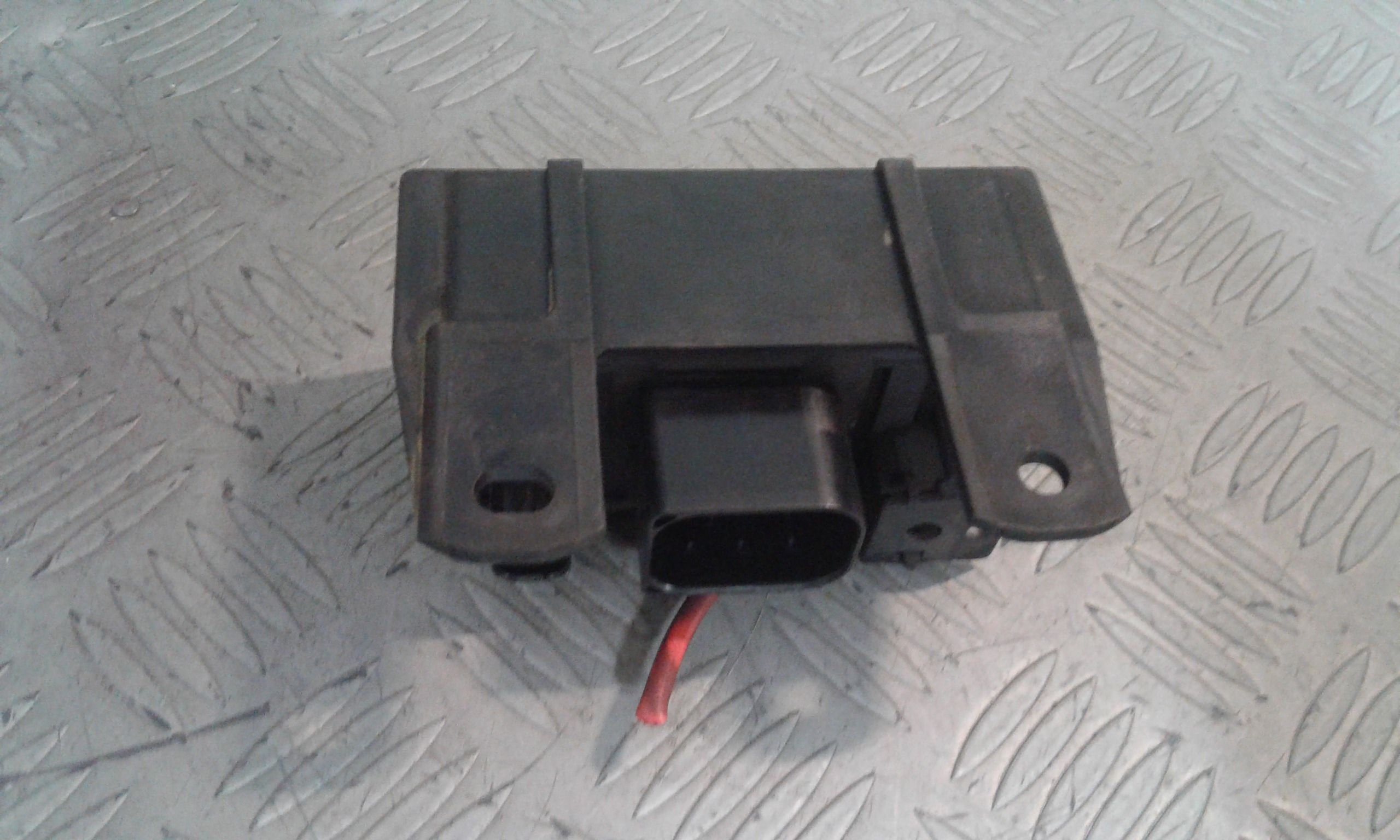 Relè Preriscaldamento Candelette Usato