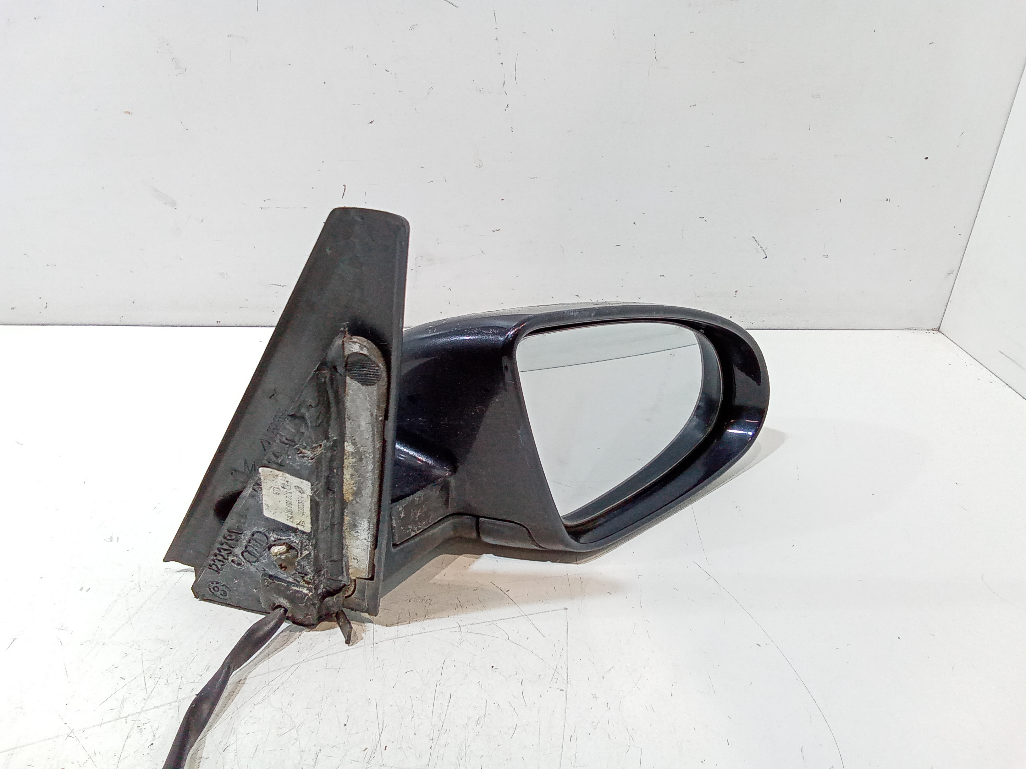 Retrovisore Est. Destro Usato