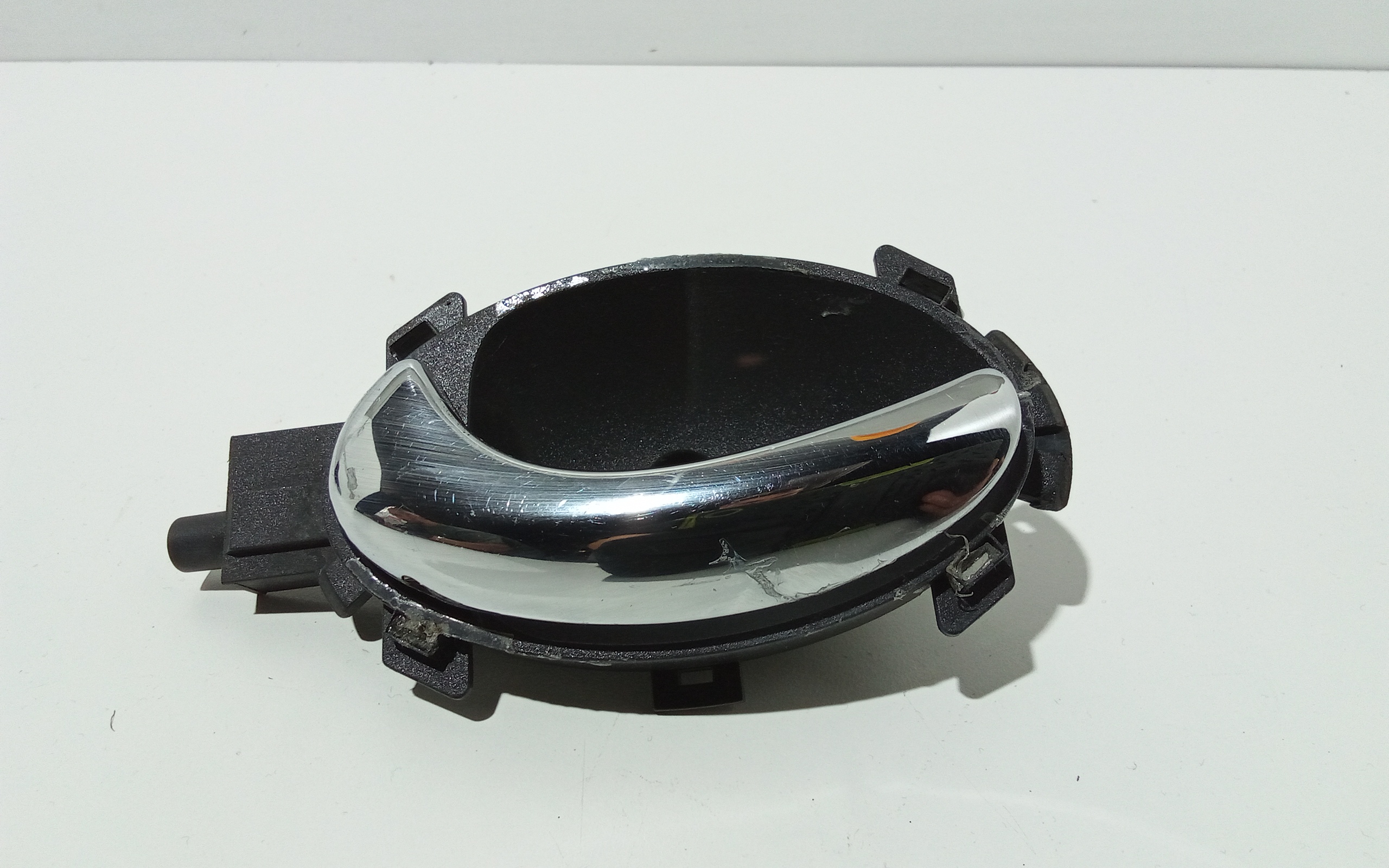 Maniglia Int. Apertura Porta Ant. Sinistro Usato