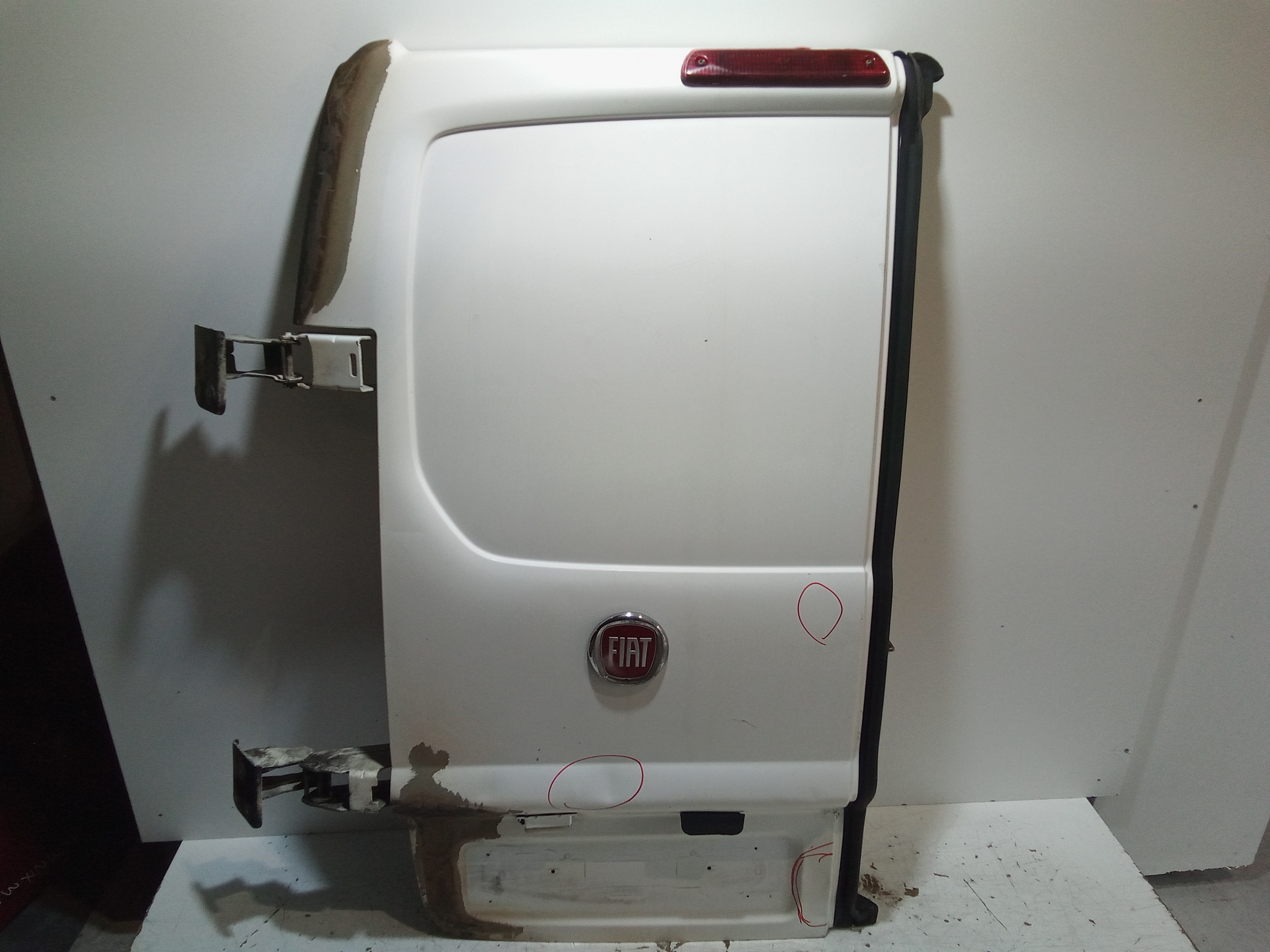 Porta Carico Post. A Battente Sinistro 1400428388 Usato