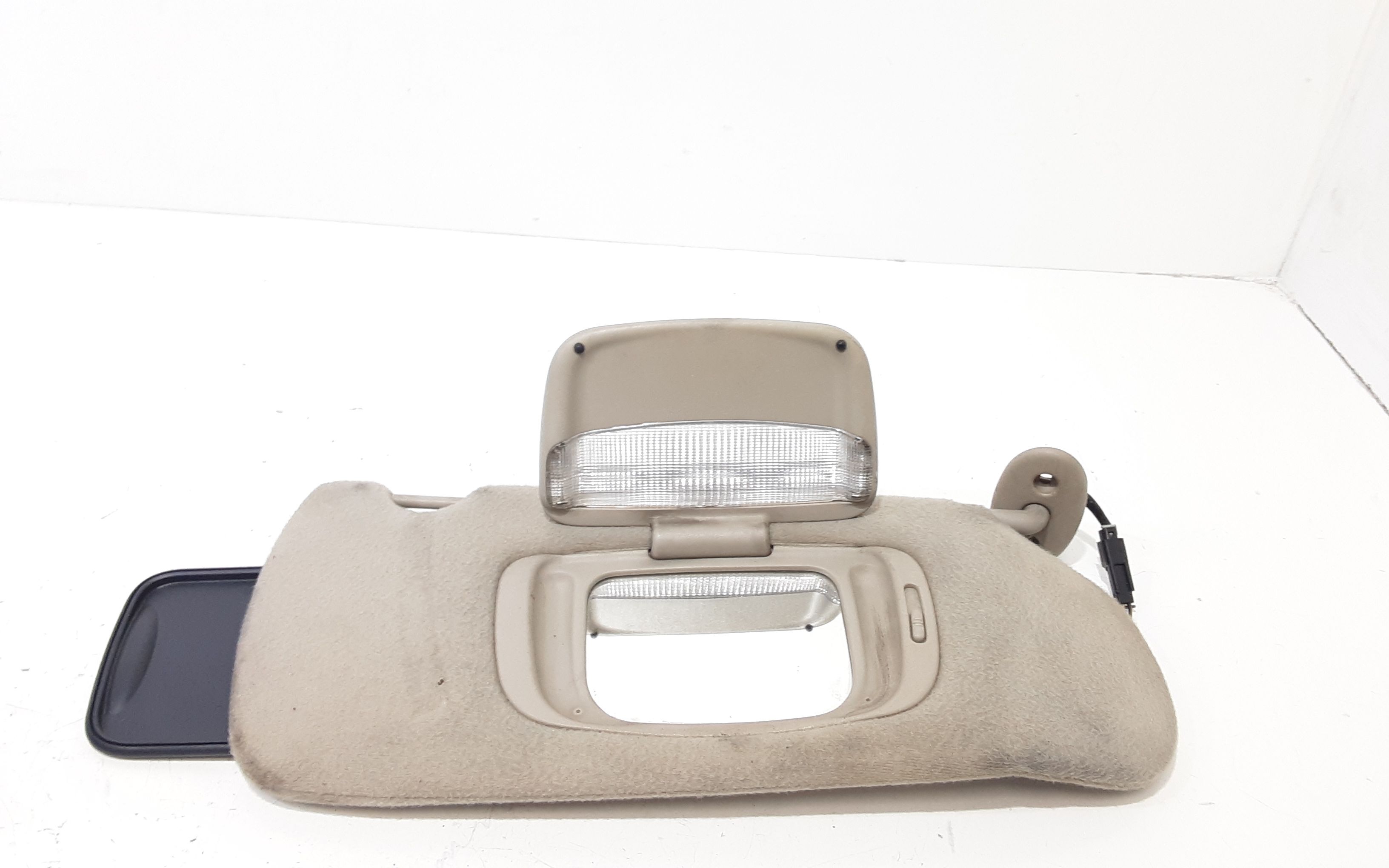 Aletta Parasole Parabrezza Destro K0TR96TL2AA Usato