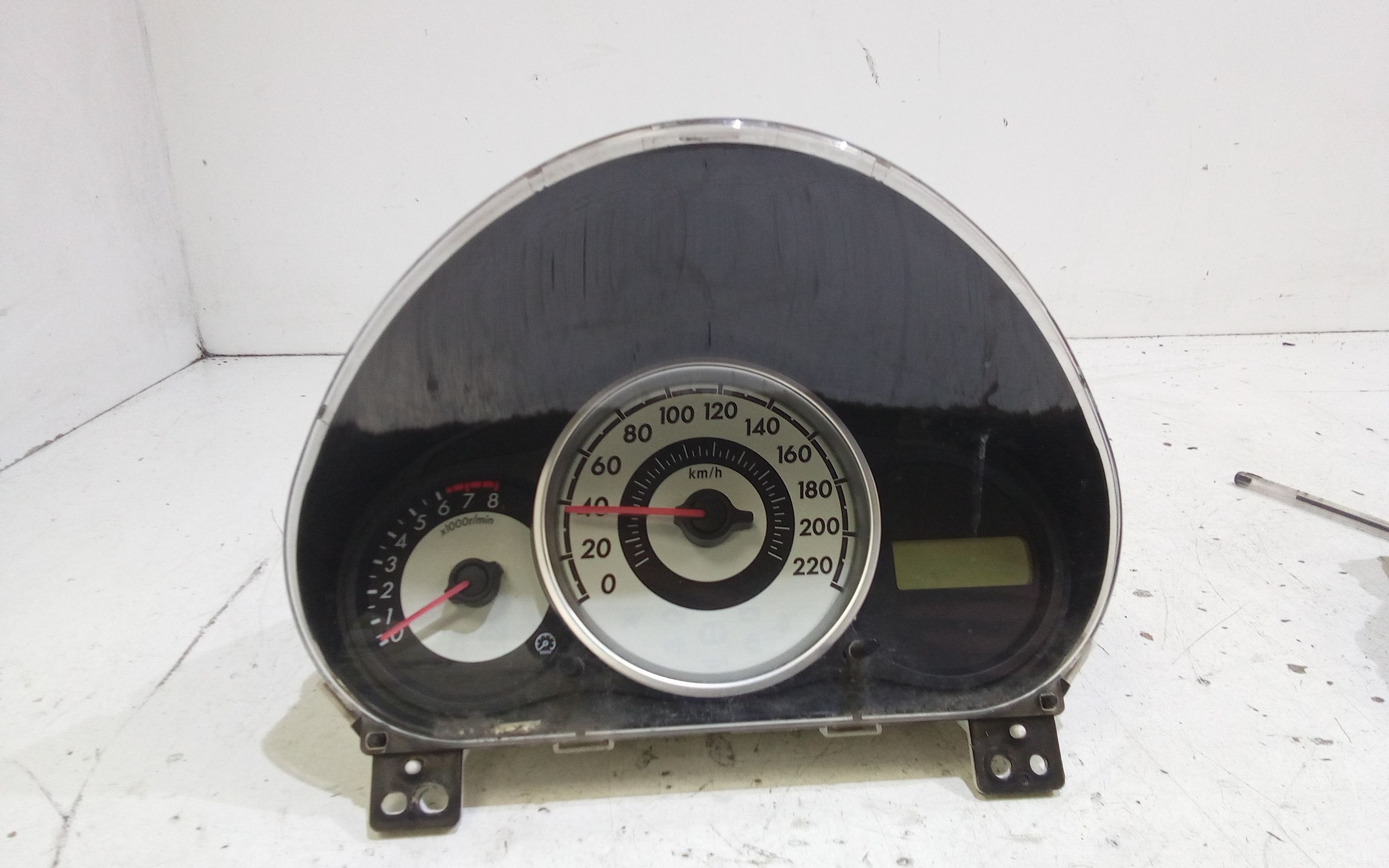 Quadro Portastrumenti Usato