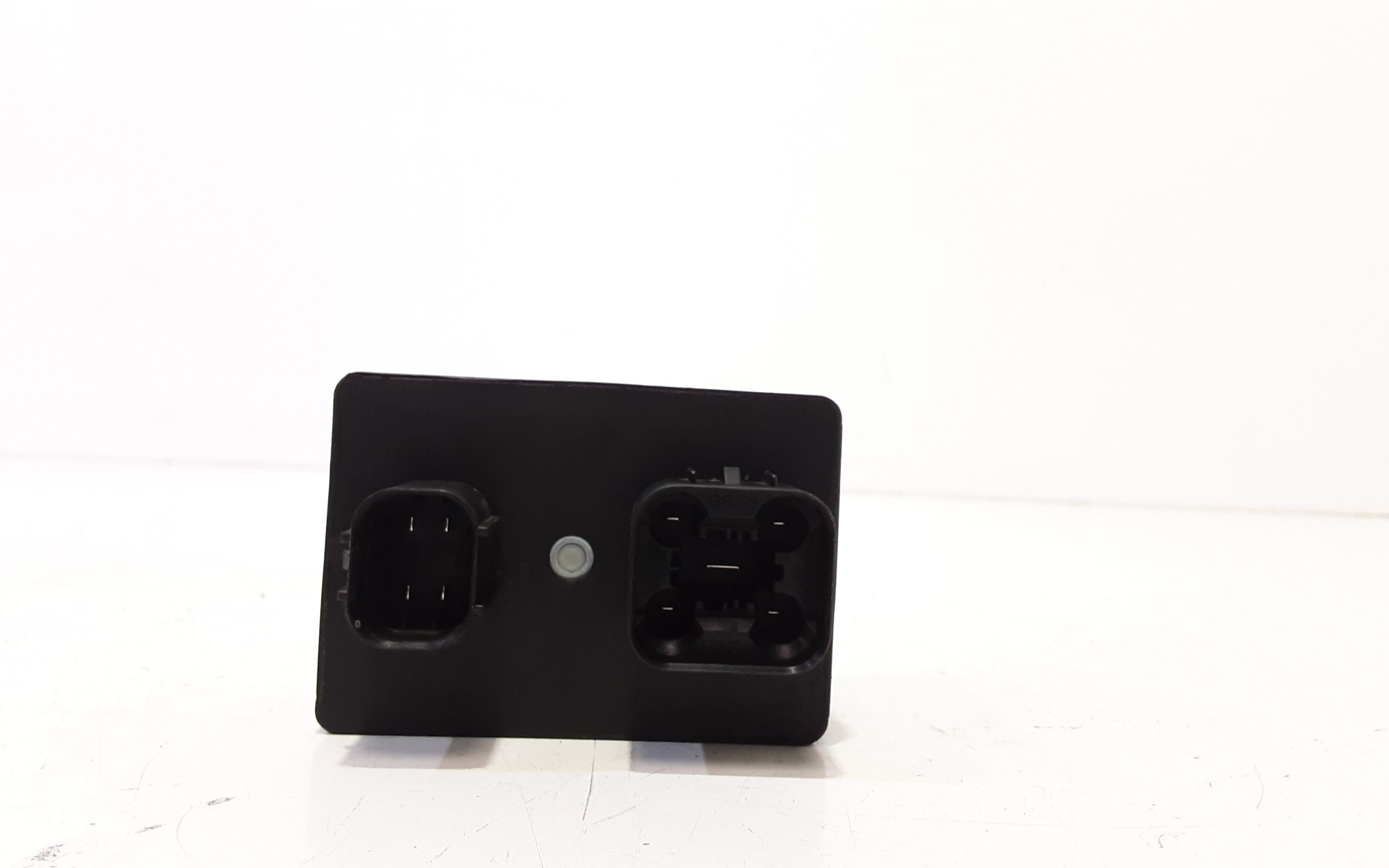 Relè Preriscaldamento Candelette Usato