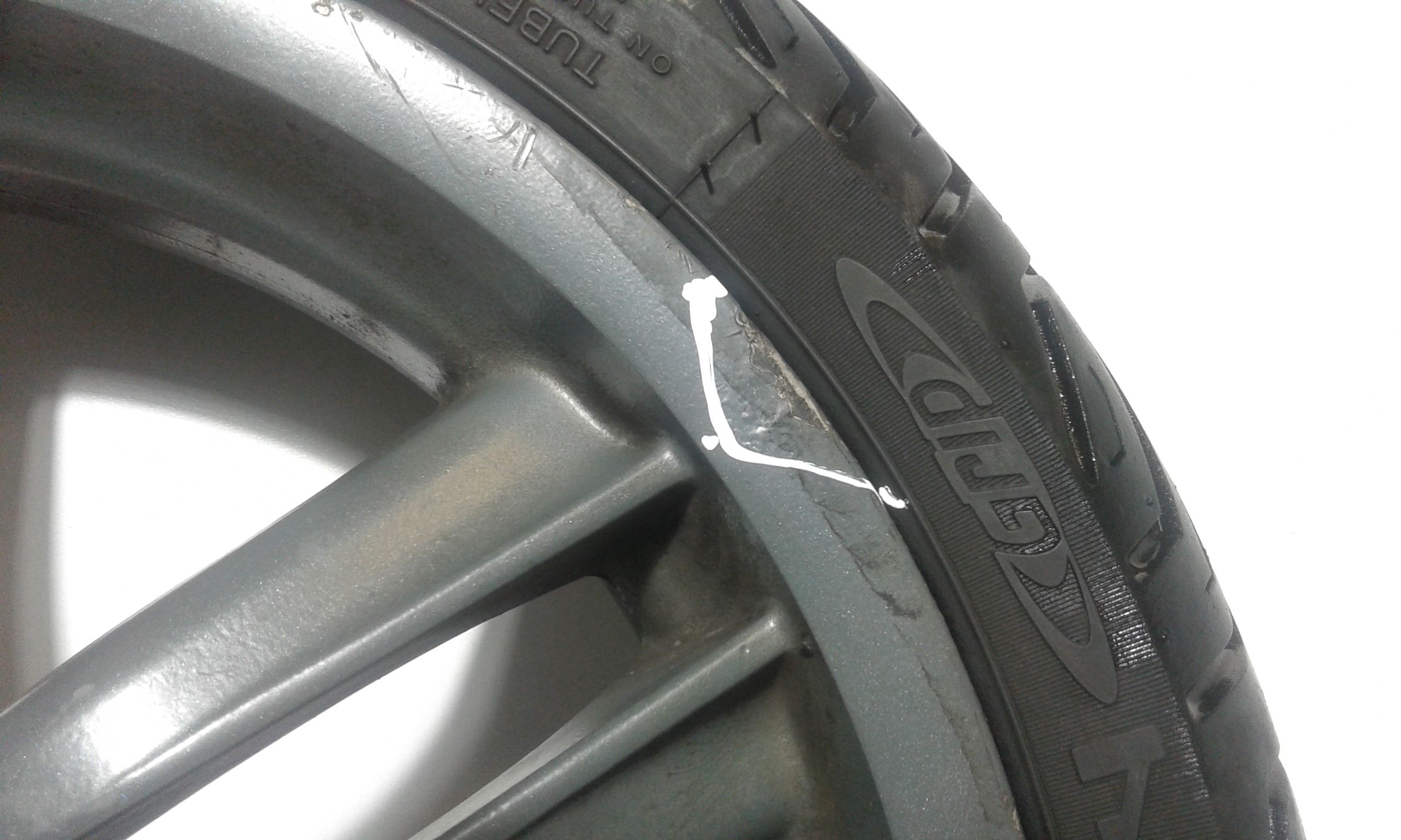 Ruota Anteriore Usato