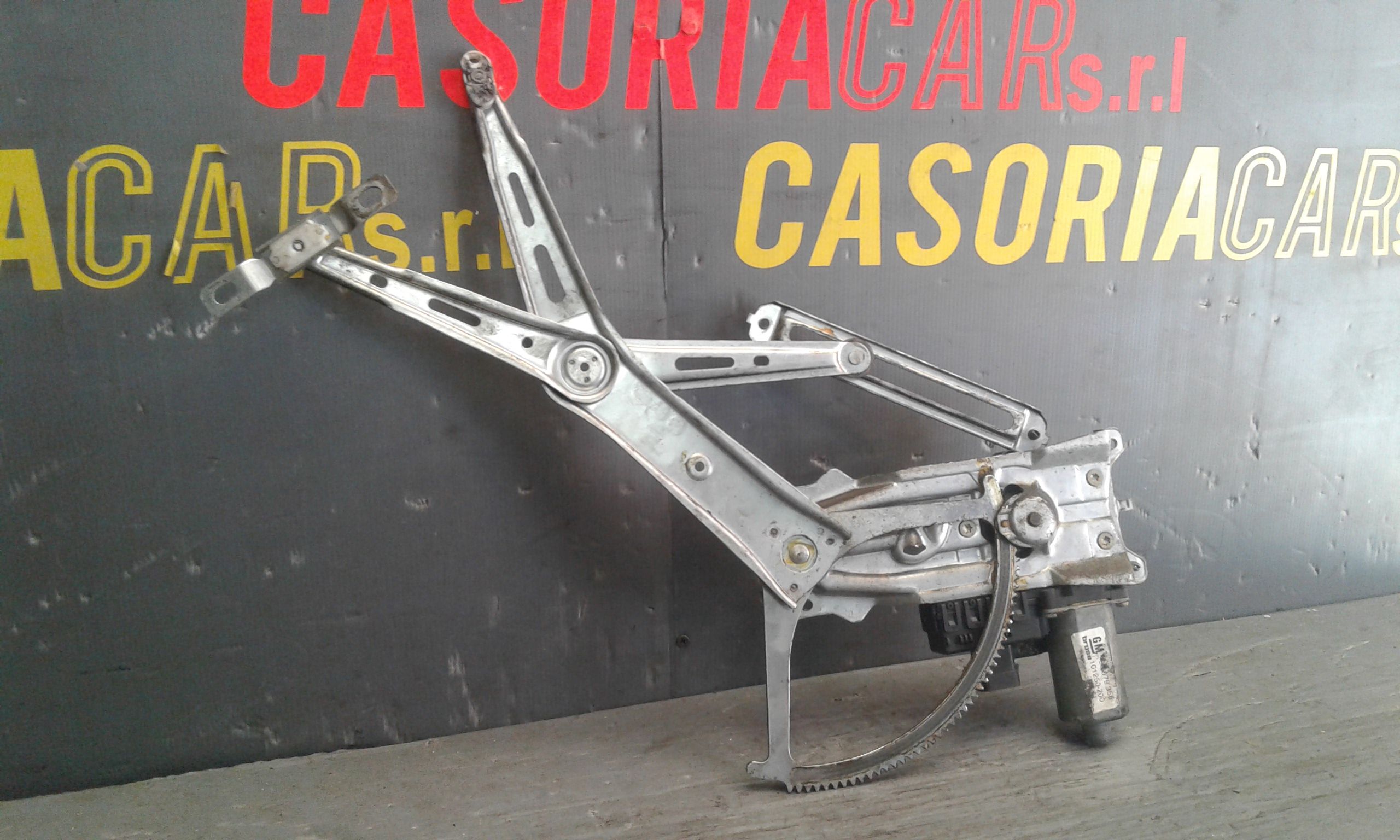 Alzacristallo Porta Ant. Destro 90579386 Usato