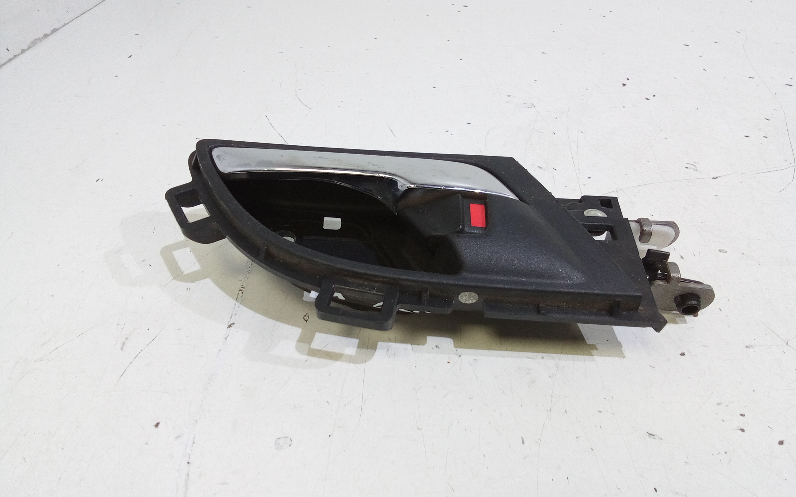 Maniglia Int. Apertura Porta Ant. Sinistro 72160SWAA02ZA Usato