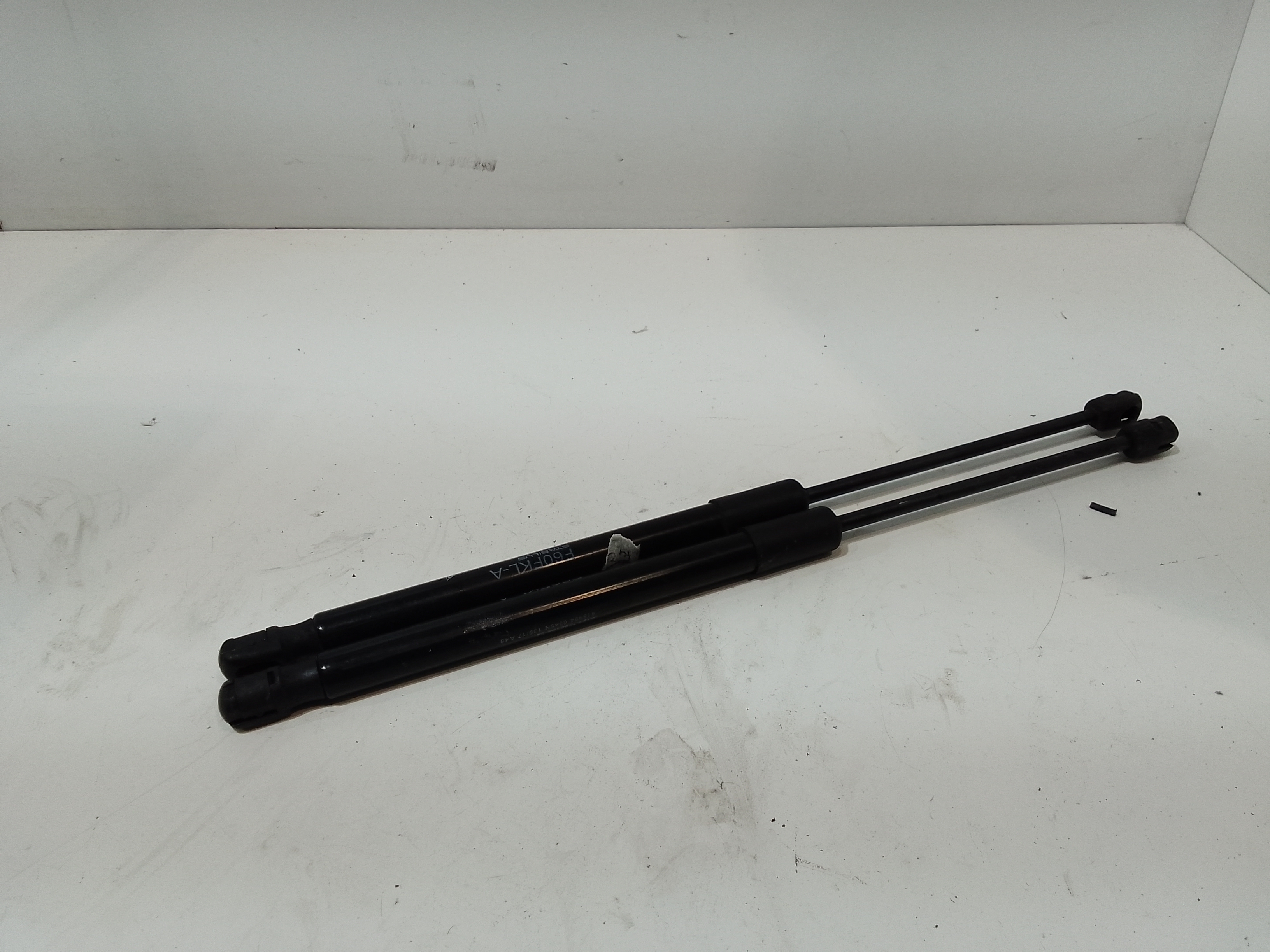 Cerniera Cofano Post. Destro Usato