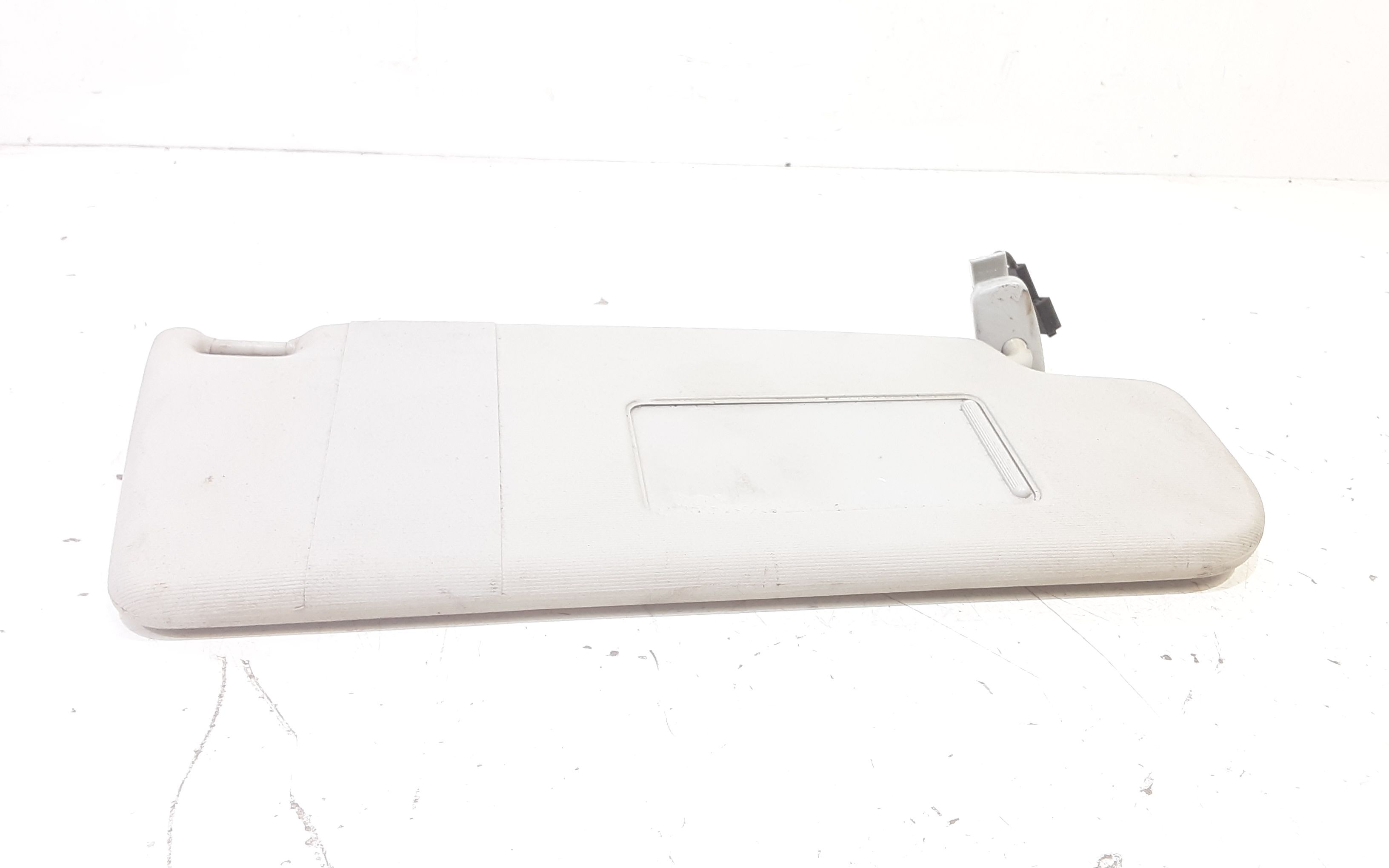 Aletta Parasole Parabrezza Destro 6Q0857552F2F4 Usato