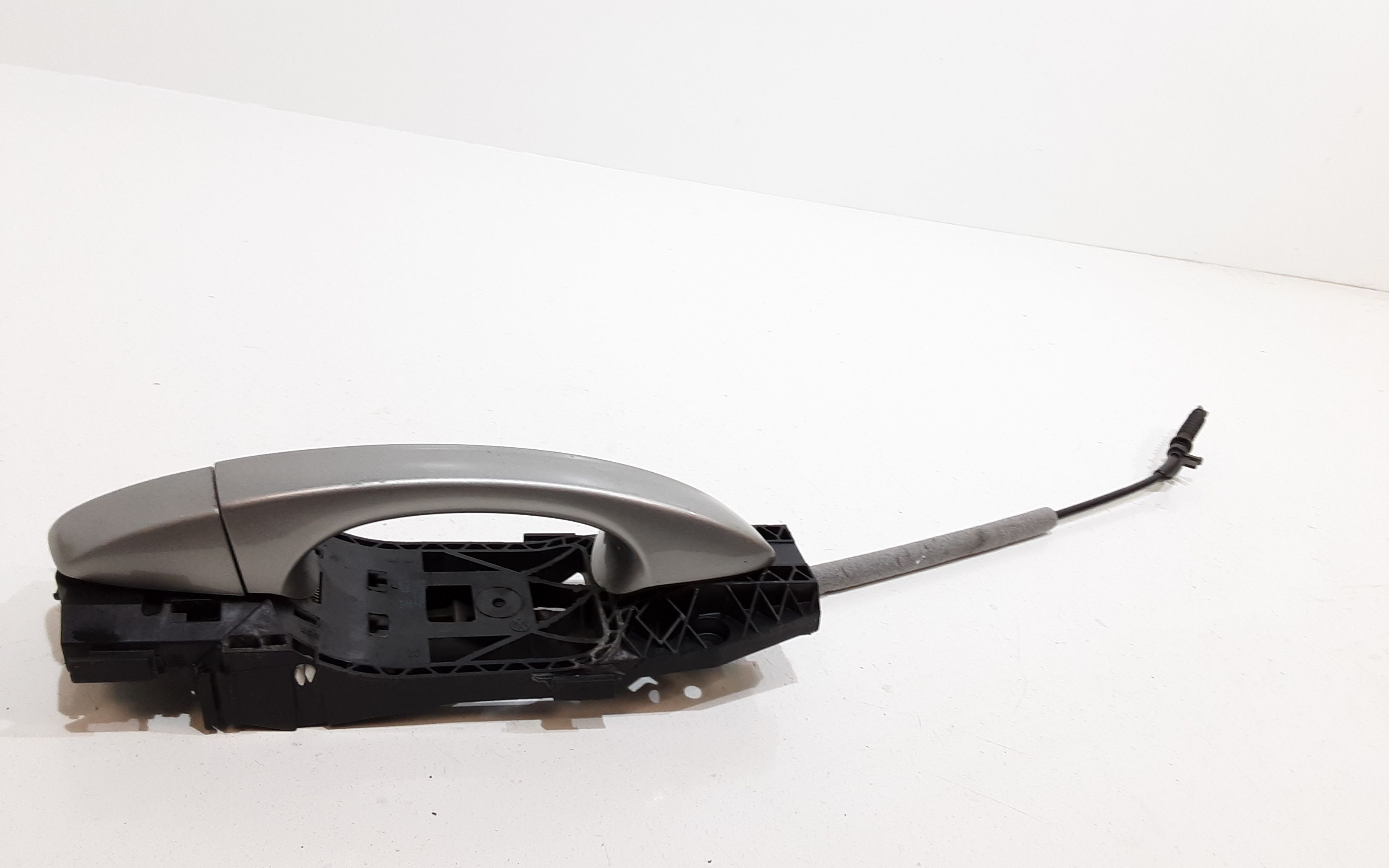 Maniglia Porta Ant. Destro 5G0837206NGRU Usato