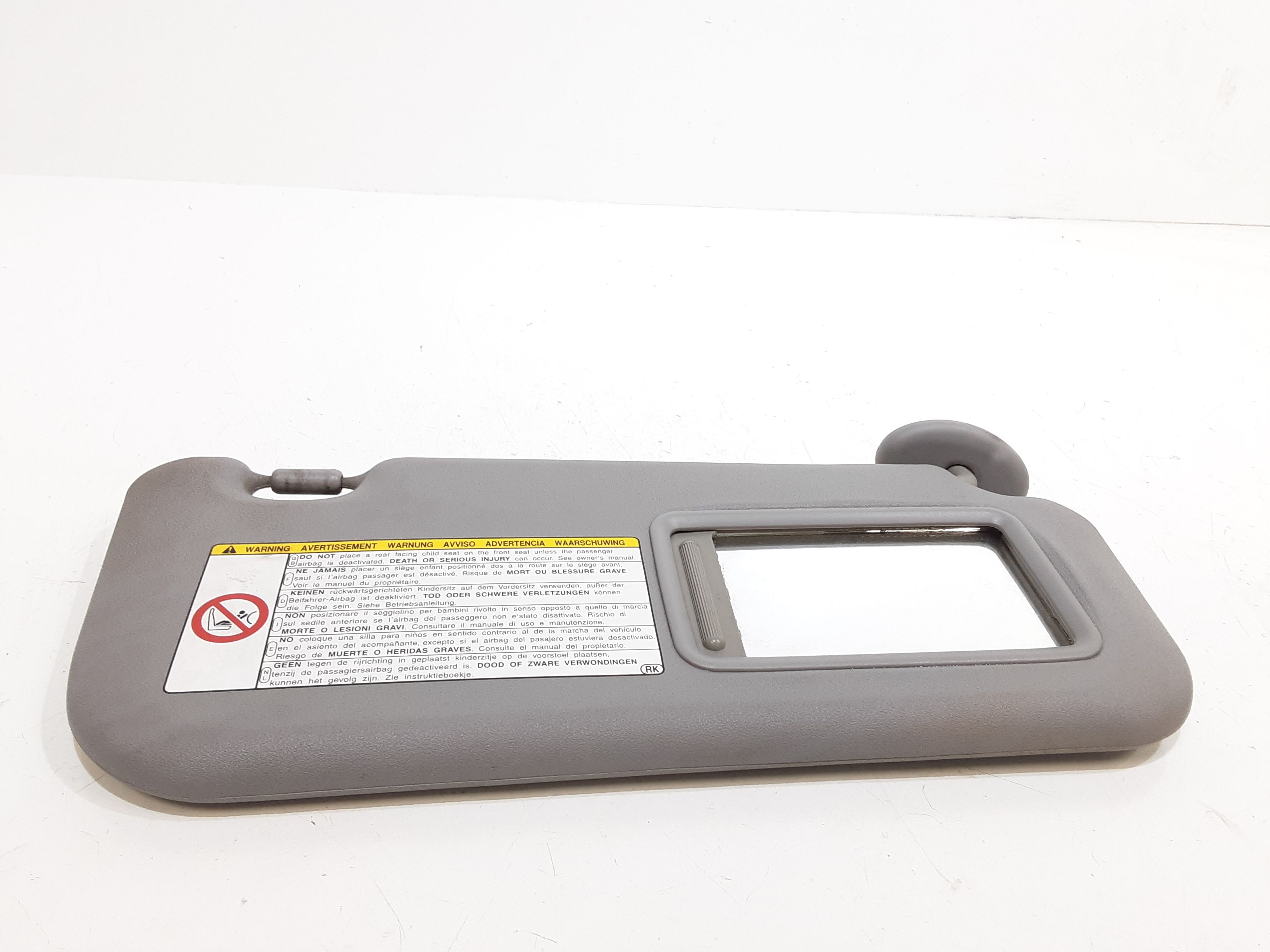 Aletta Parasole Parabrezza Destro 7431052531B0 Usato