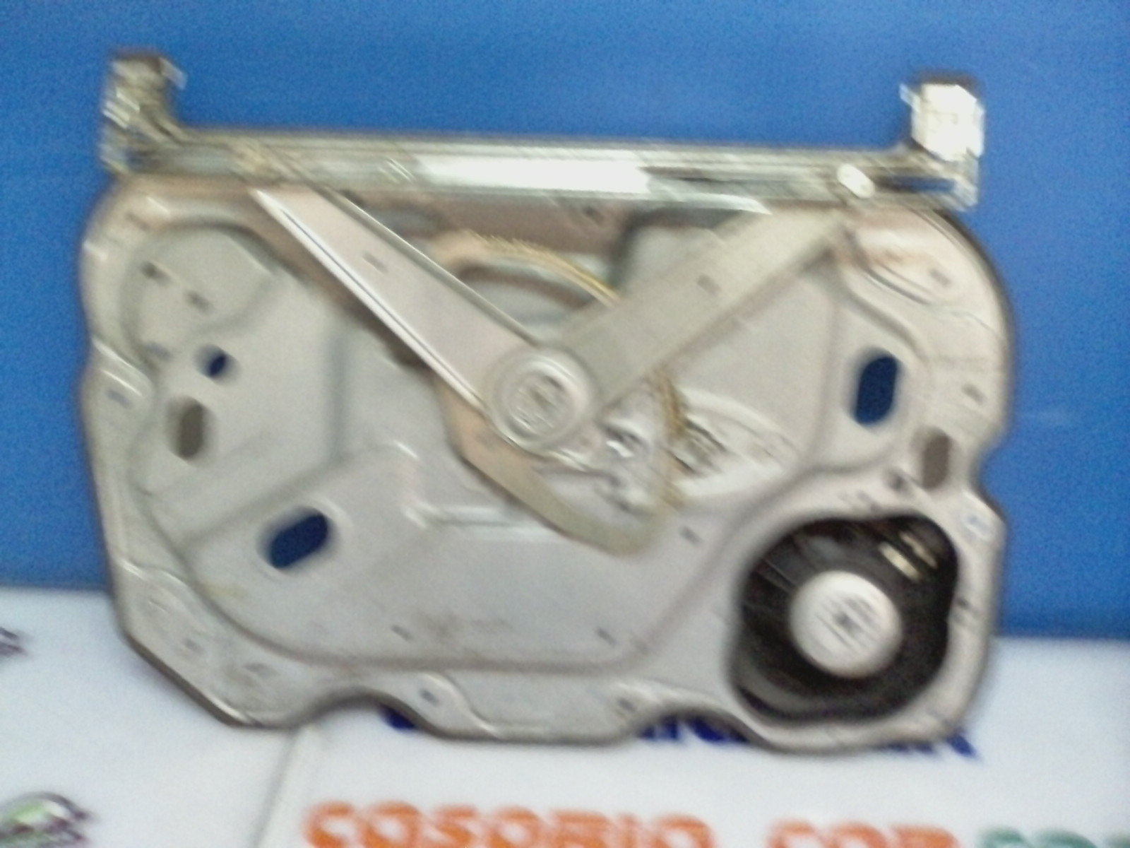 Alzacristallo Porta Ant. Destro Usato