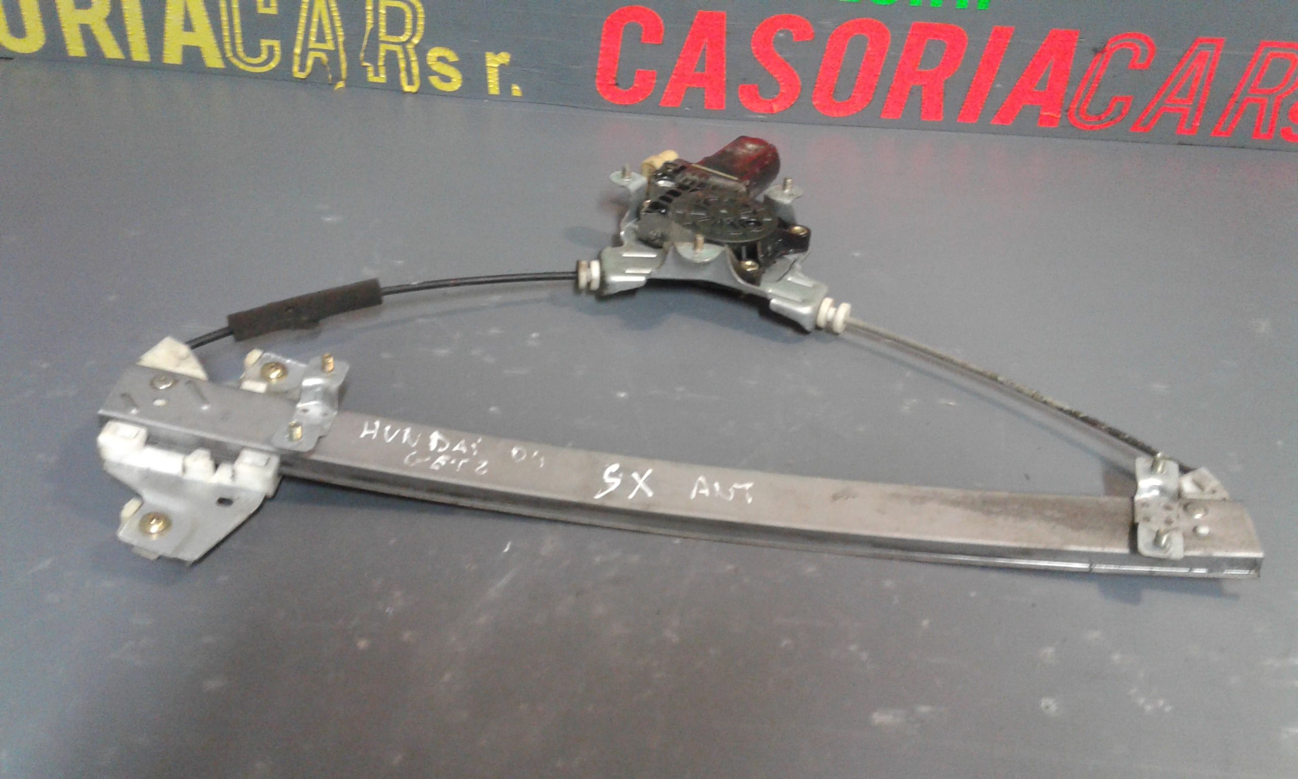 Alzacristallo Porta Ant. Sinistro 824011C000 Usato