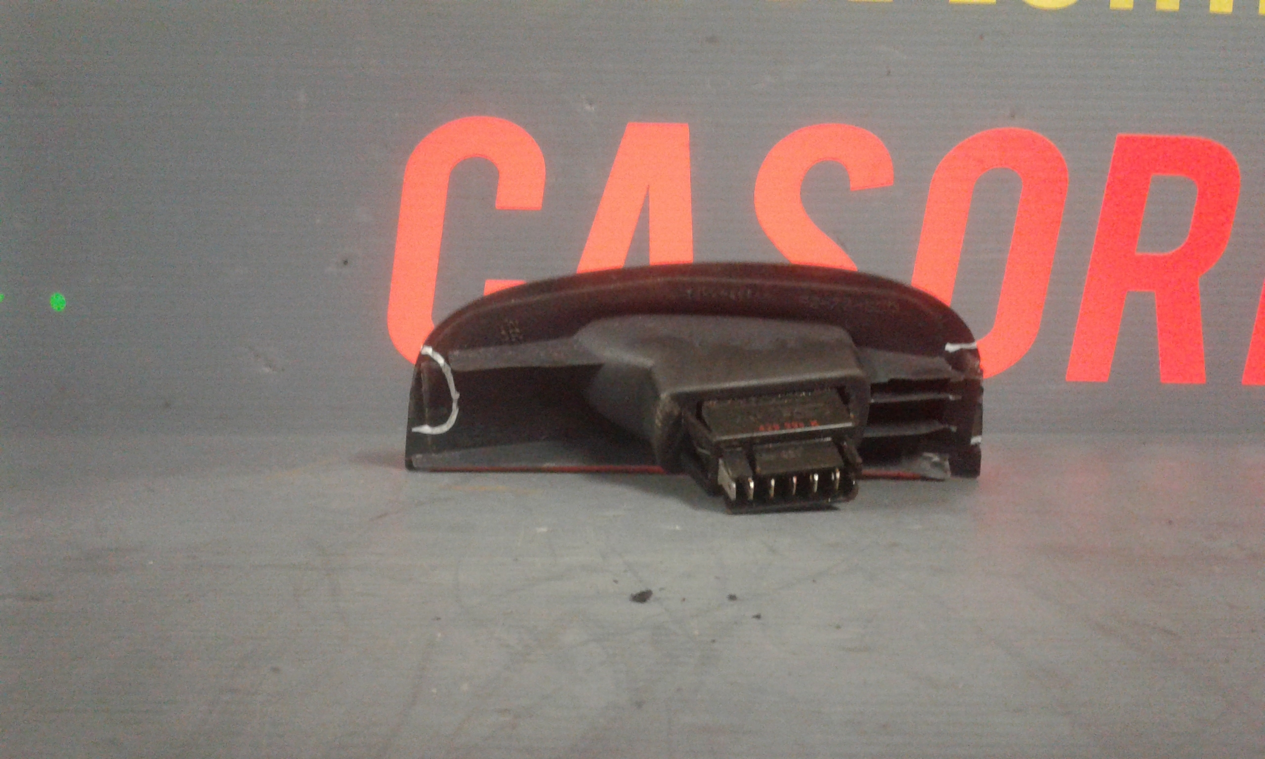 Interruttore Alzacristalli Porta Ant. Destro 8200170758 Usato