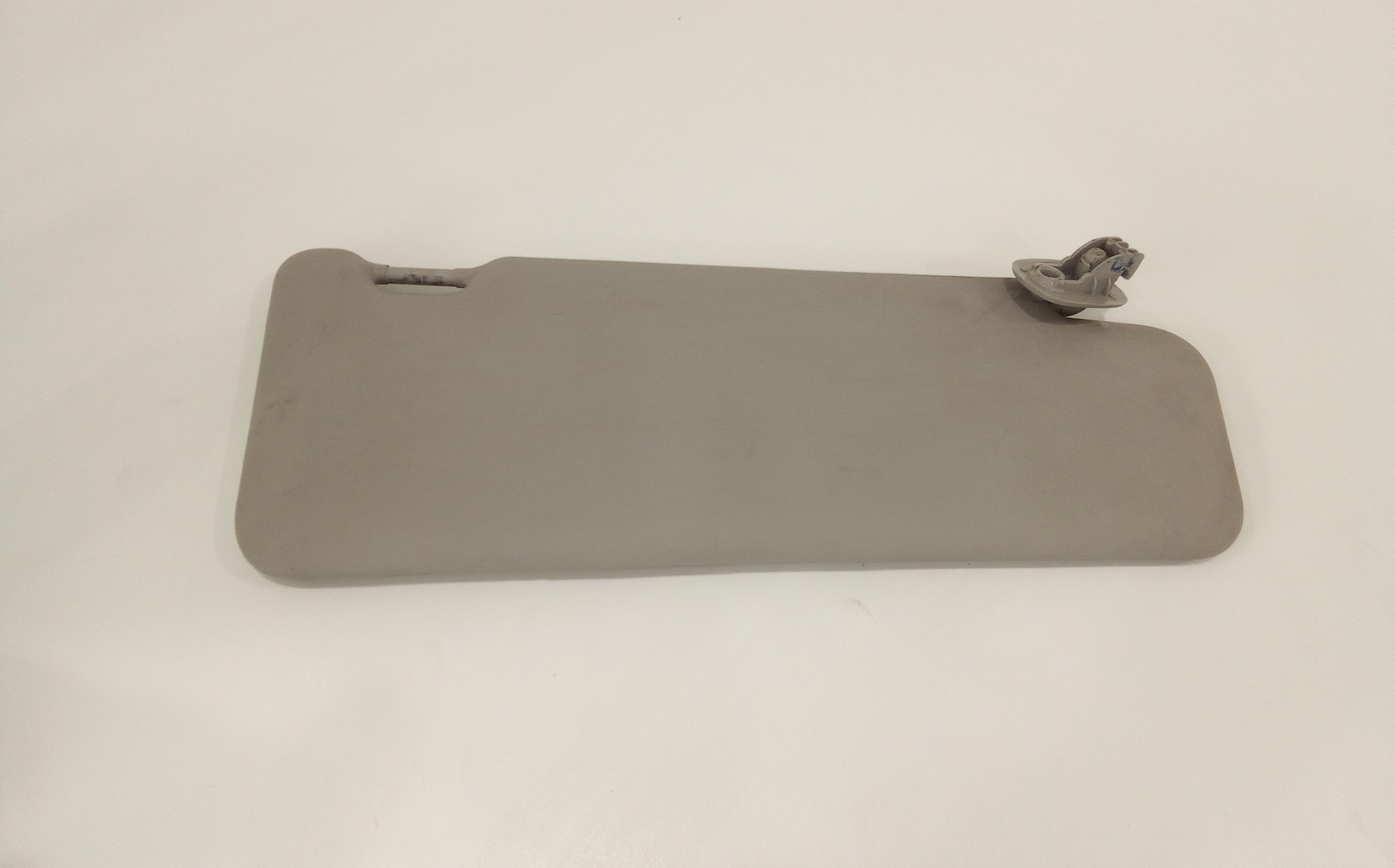 Aletta Parasole Parabrezza Sinistro 964016685R Usato