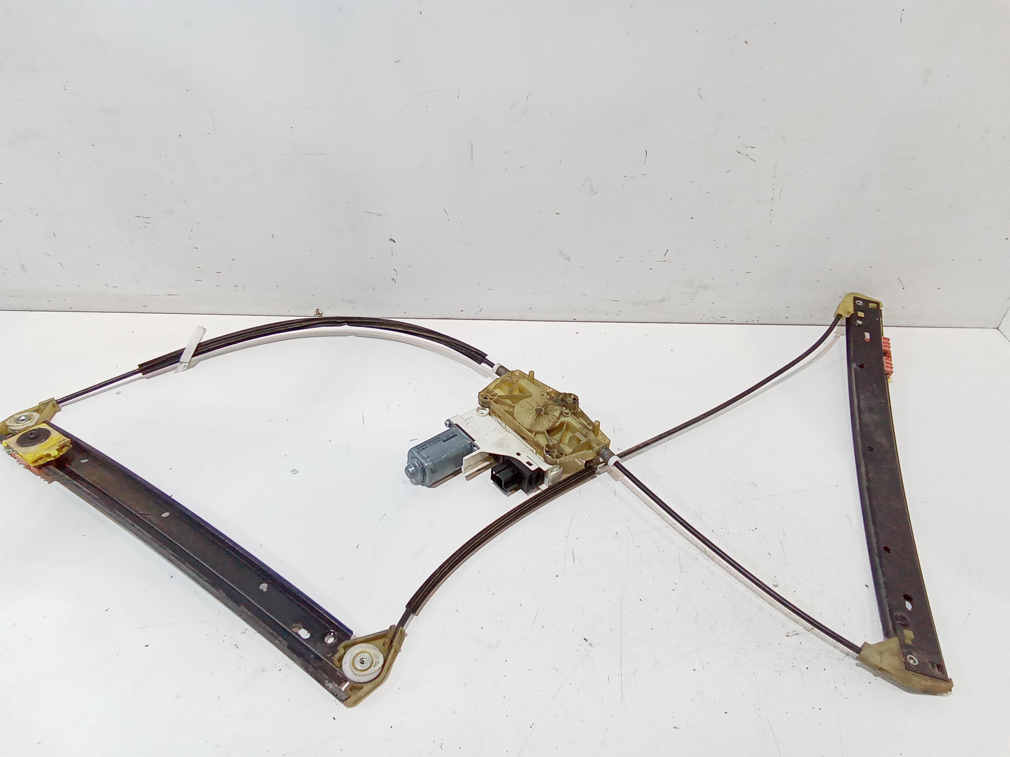 Alzacristallo Porta Ant. Destro Usato