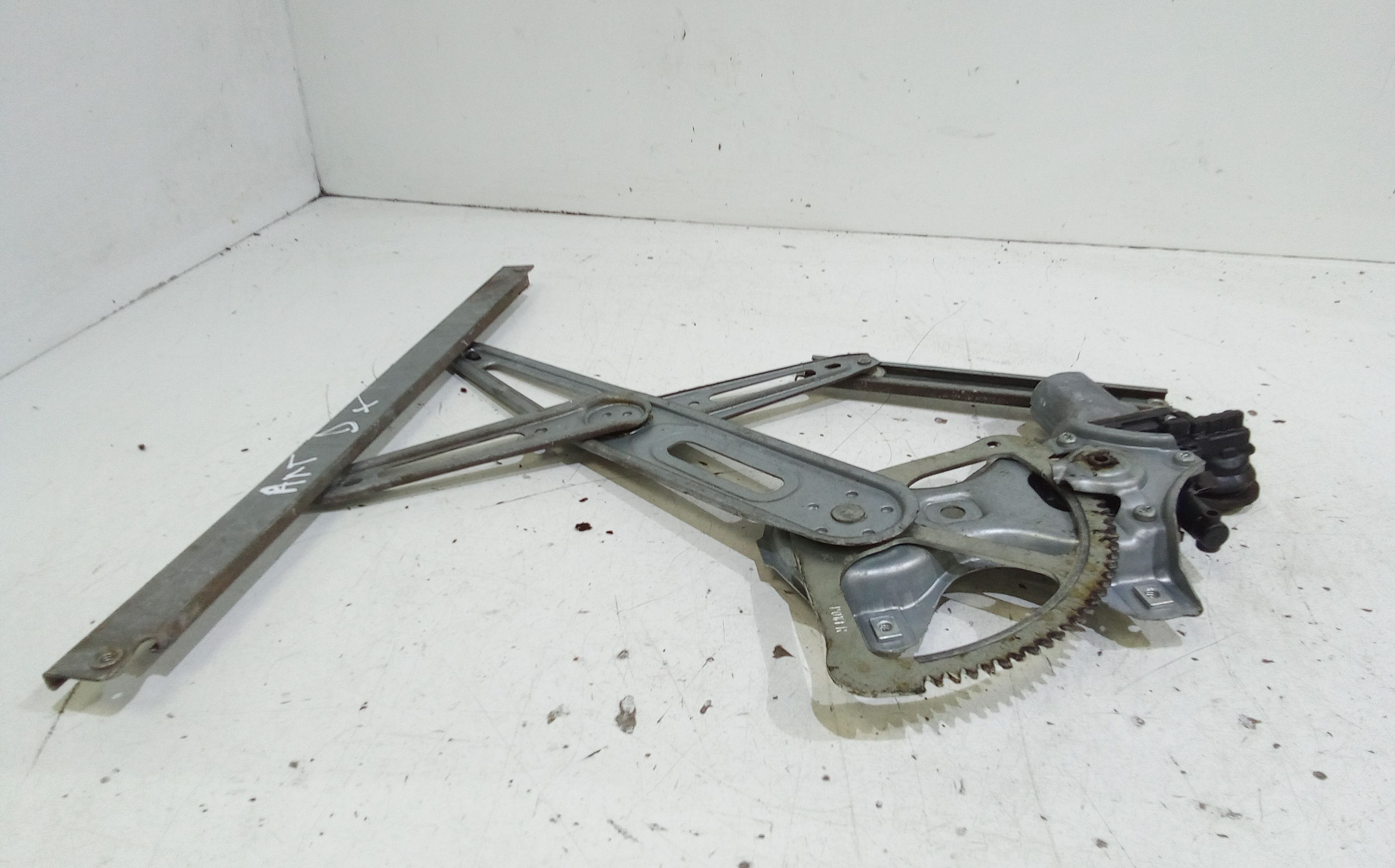 Alzacristallo Porta Ant. Destro 6981052340 Usato