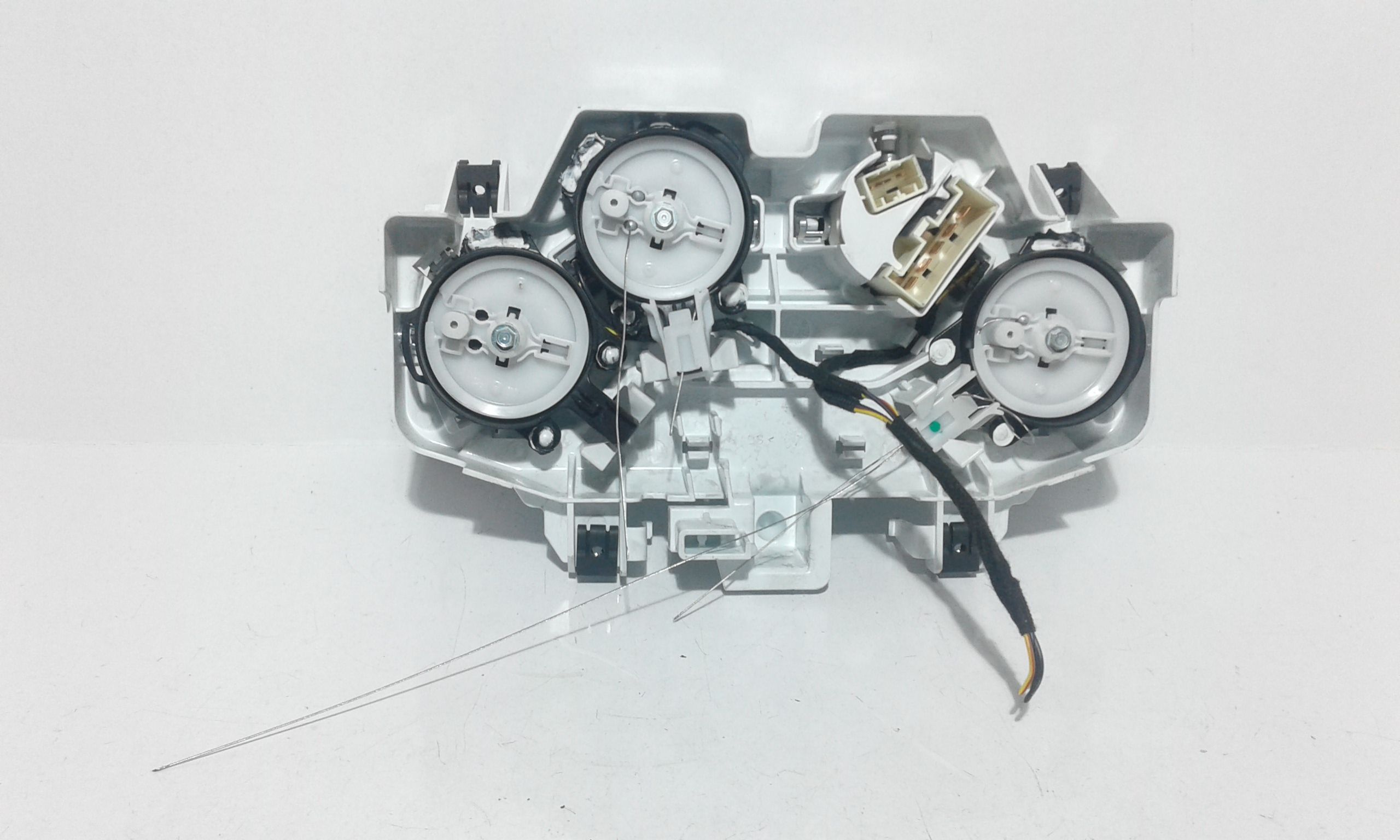 Blocco Comando Climatizzazione 735575648 Usato