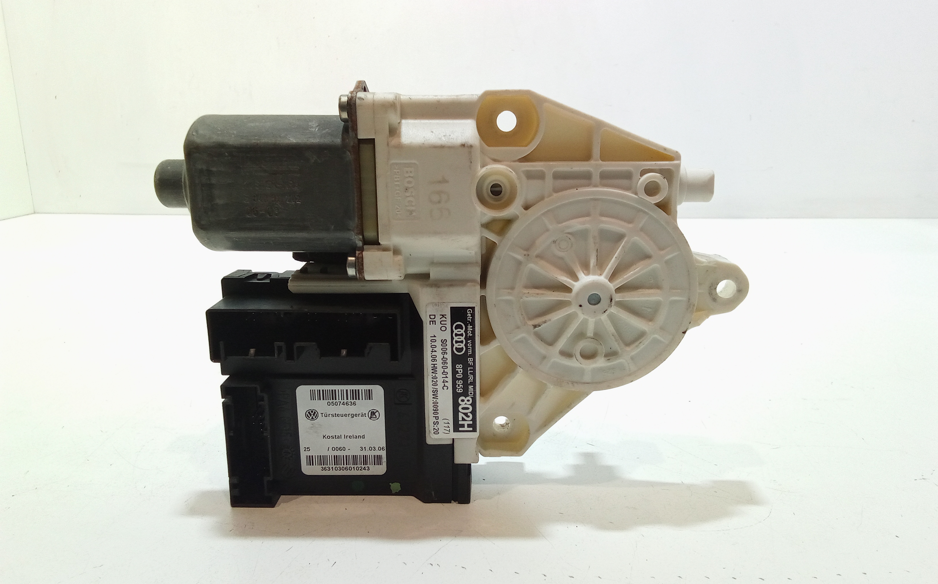 Motorino Alzacristallo Porta Ant. Destro 8P0959802G Usato