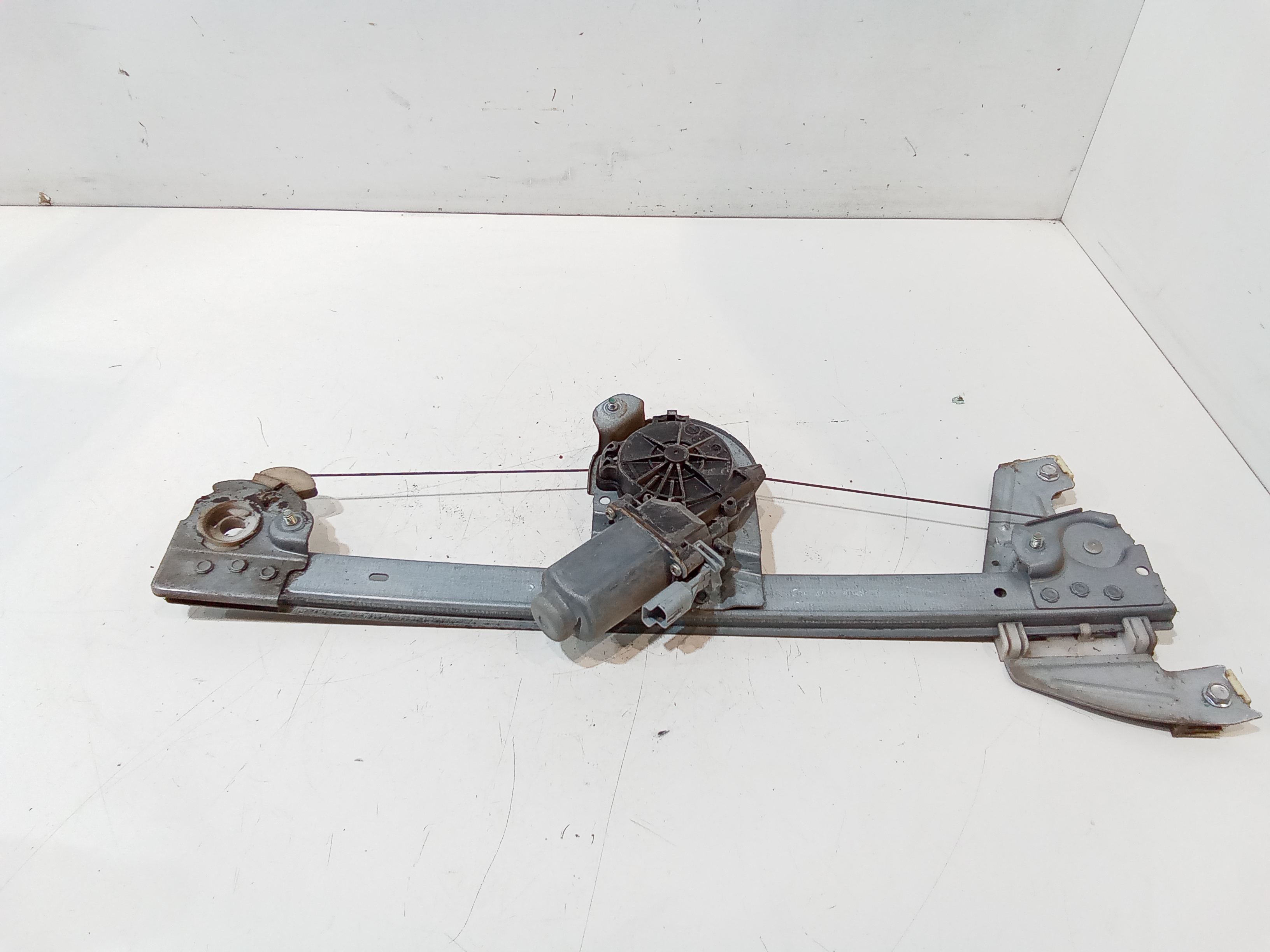 Alzacristallo Porta Ant. Destro 9222V6 Usato