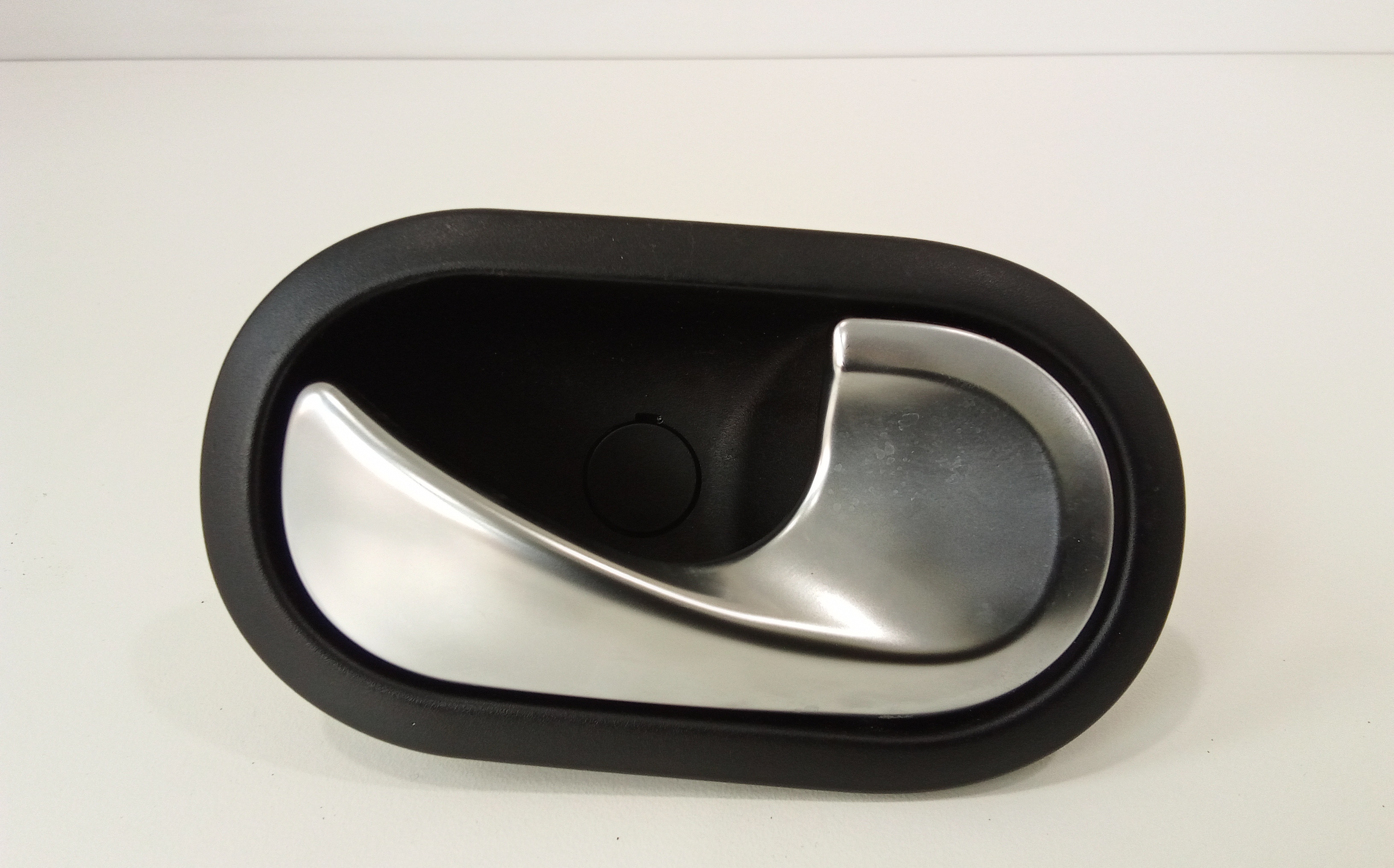 Maniglia Int. Apertura Porta Ant. Destro Usato