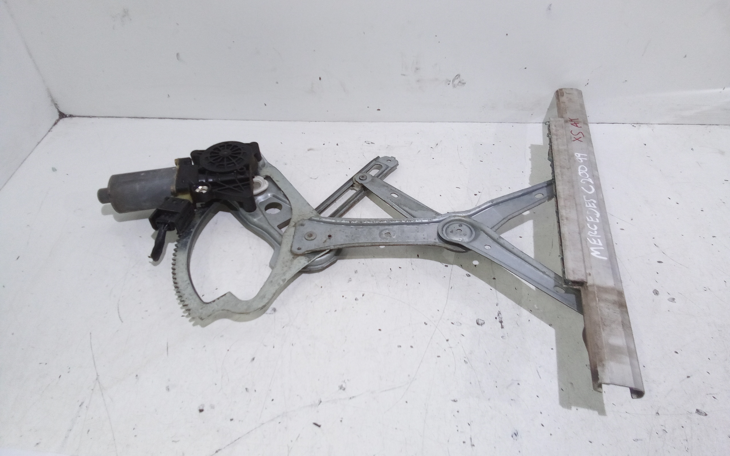 Alzacristallo Porta Ant. Sinistro Usato