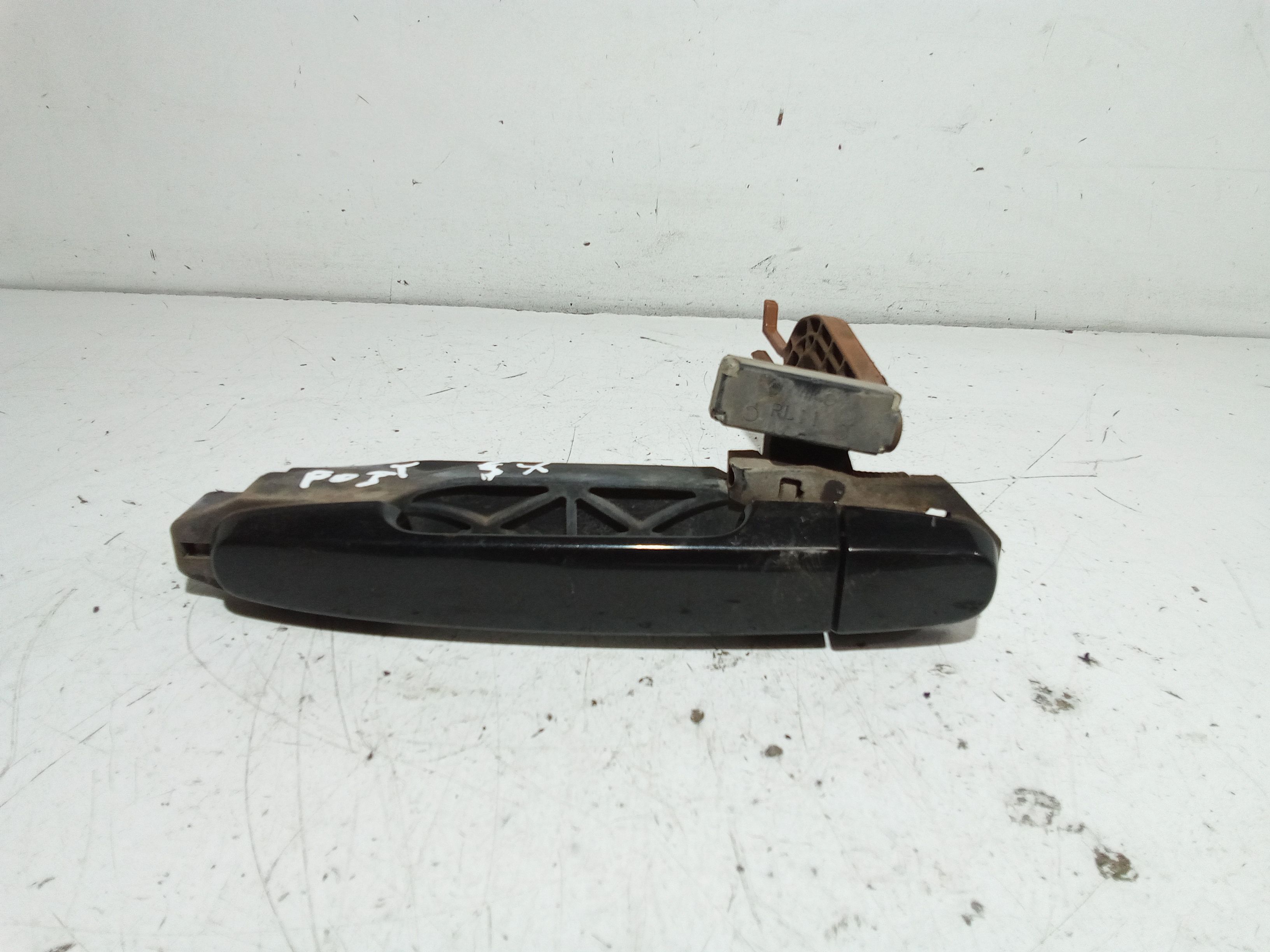 Maniglia Porta Post. Sinistro 69211B1010B7 Usato