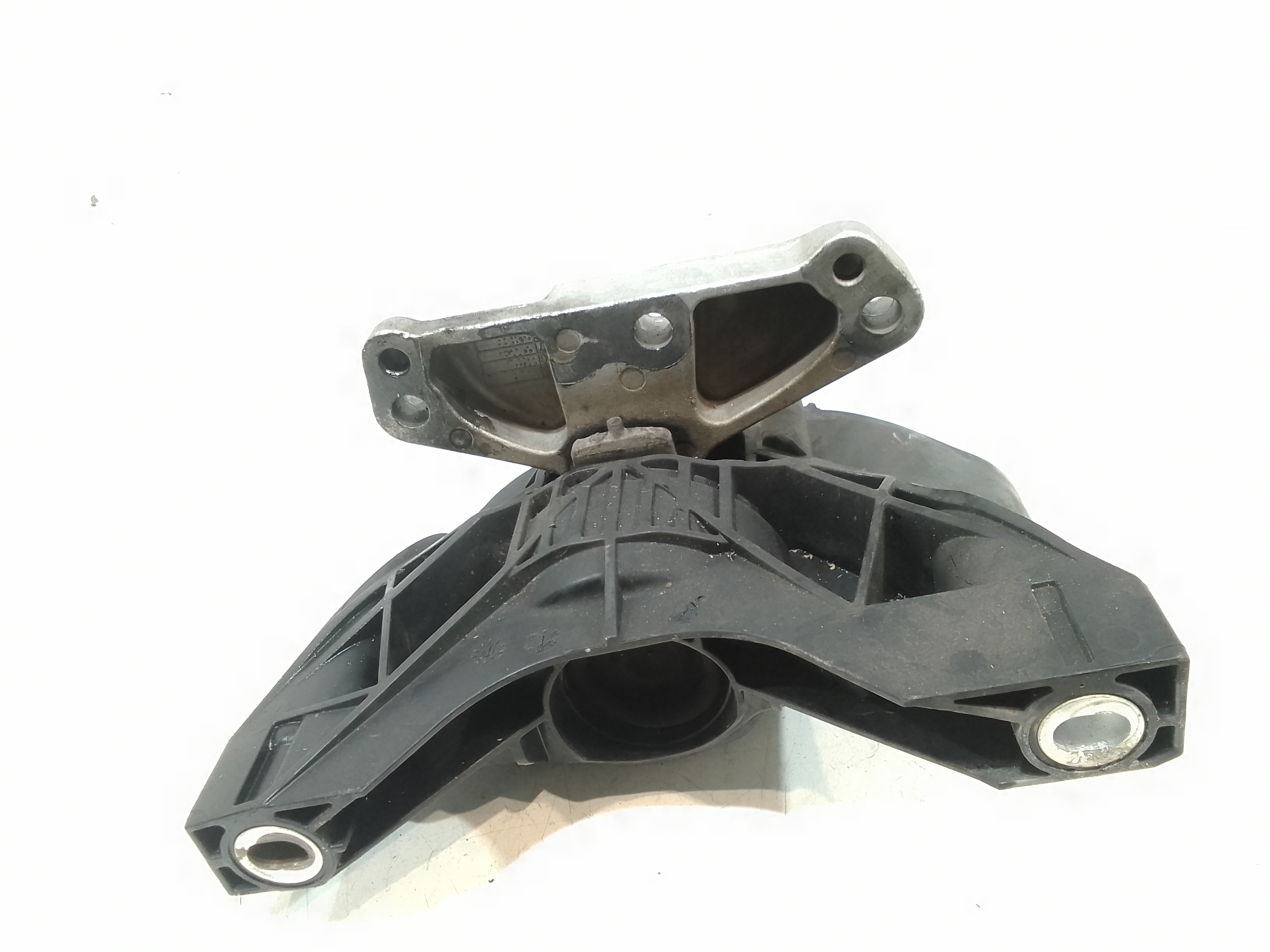 Piastra Alloggiamento Supporto Motore (Con Eventuale Bielletta O Tirante Associato) Usato