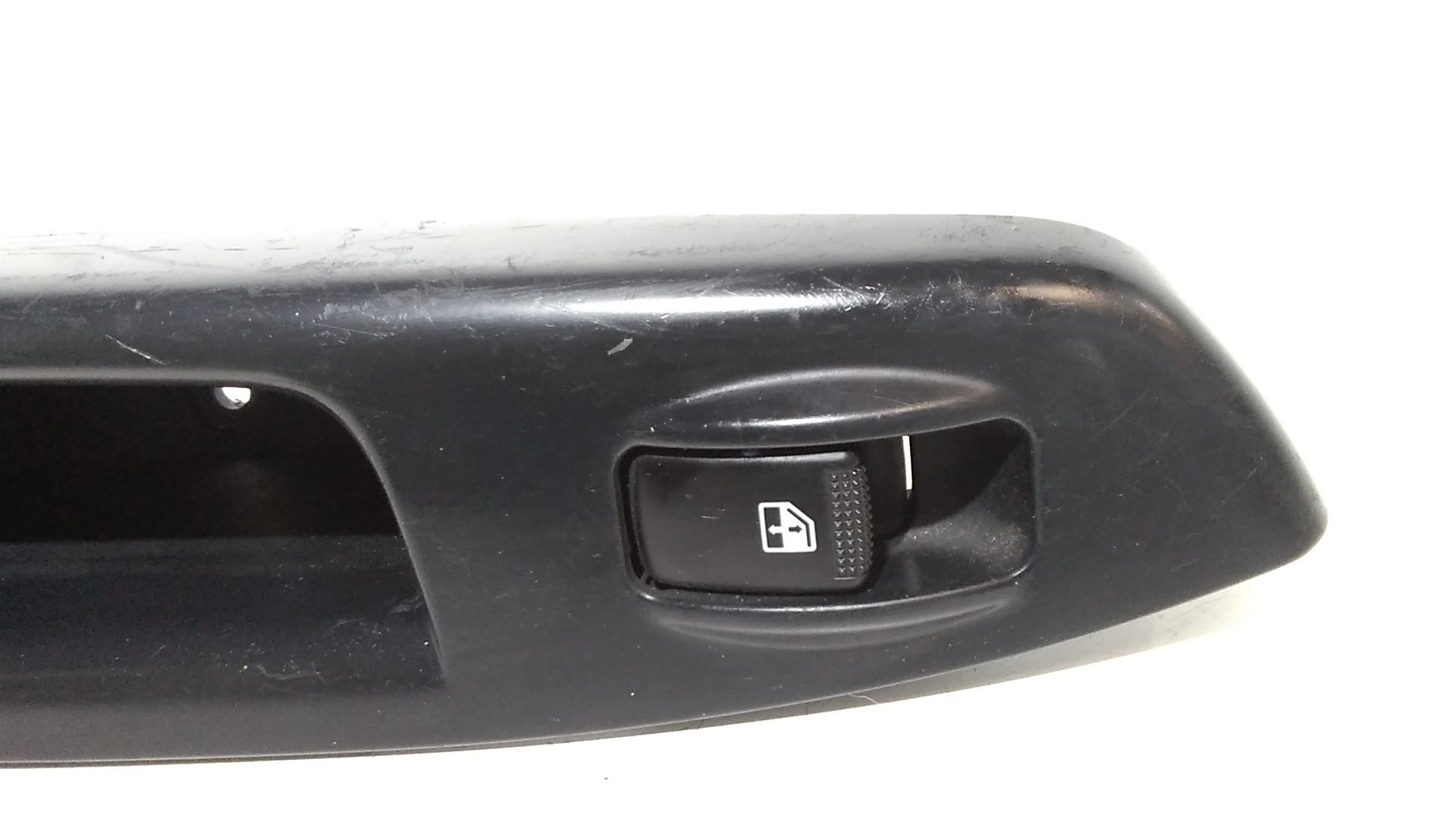 Interruttore Alzacristalli Porta Post. Destro Usato