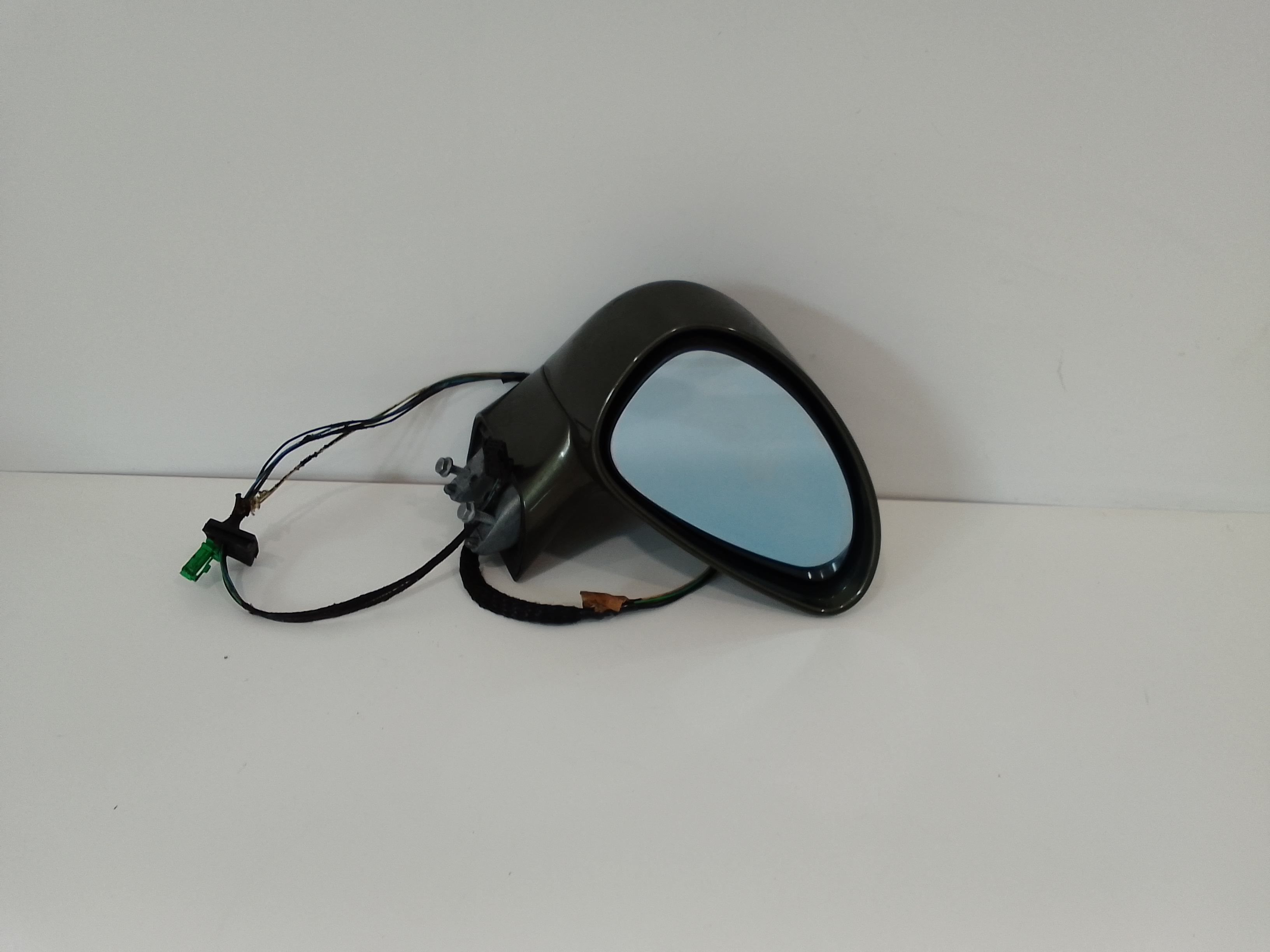 Retrovisore Est. Destro Usato