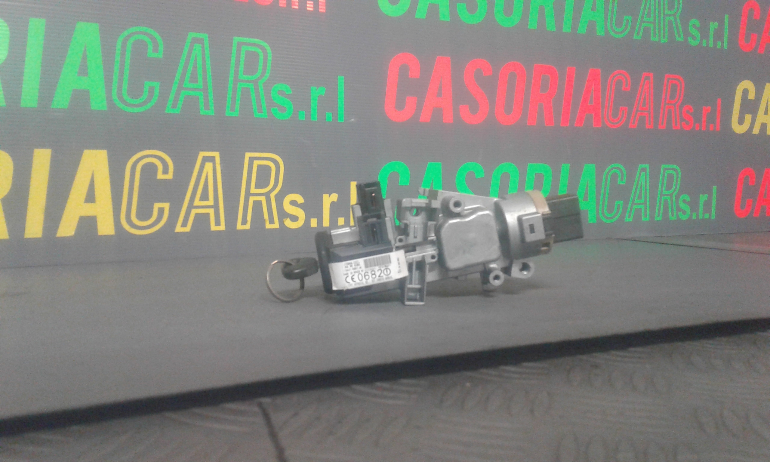 Commutatore Avviamento Con Cilindretti Serrature Usato