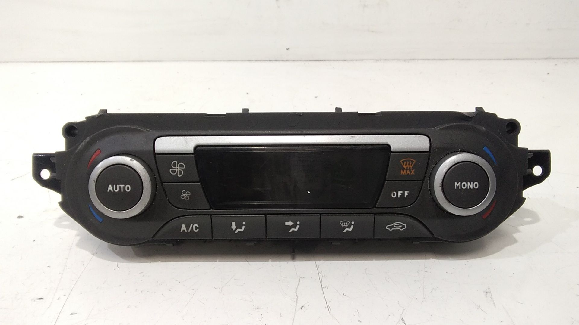 Blocco Comando Climatizzazione 1472303 Usato