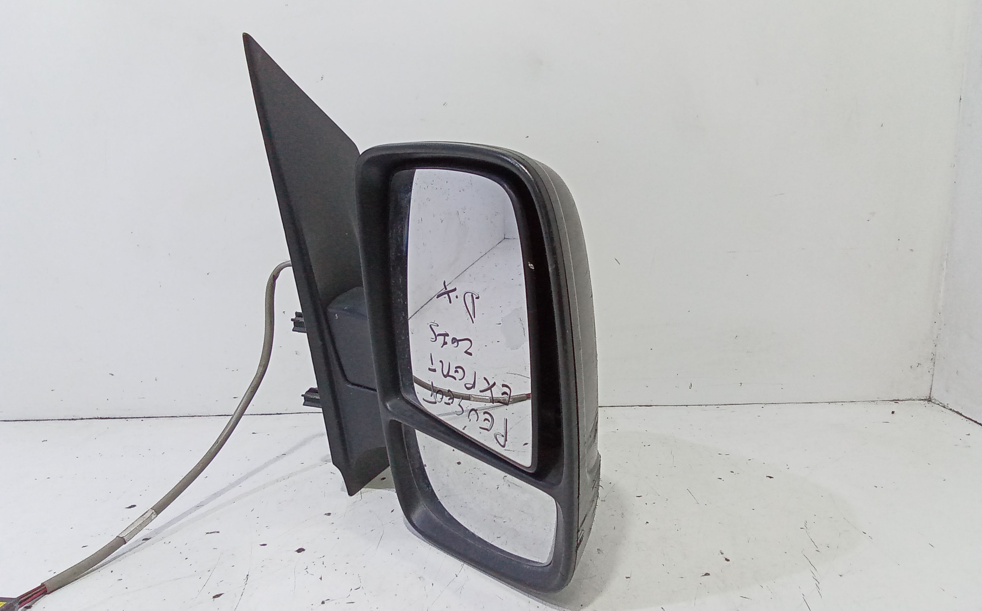 Retrovisore Est. Destro 8153J9 Usato