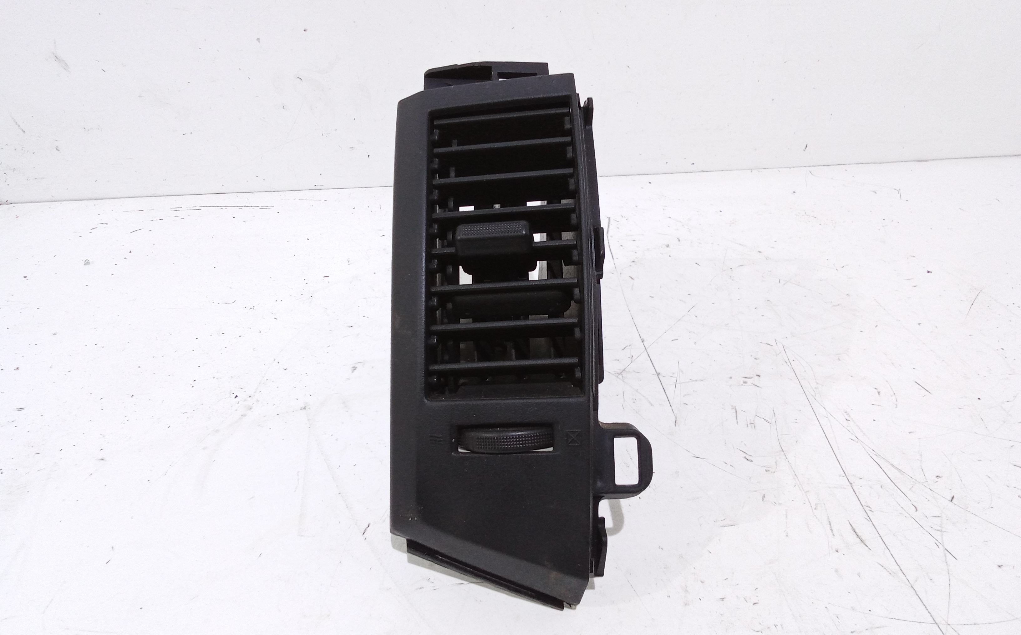 Condotto Aria Bocchette Lat. Cruscotto Destro Usato