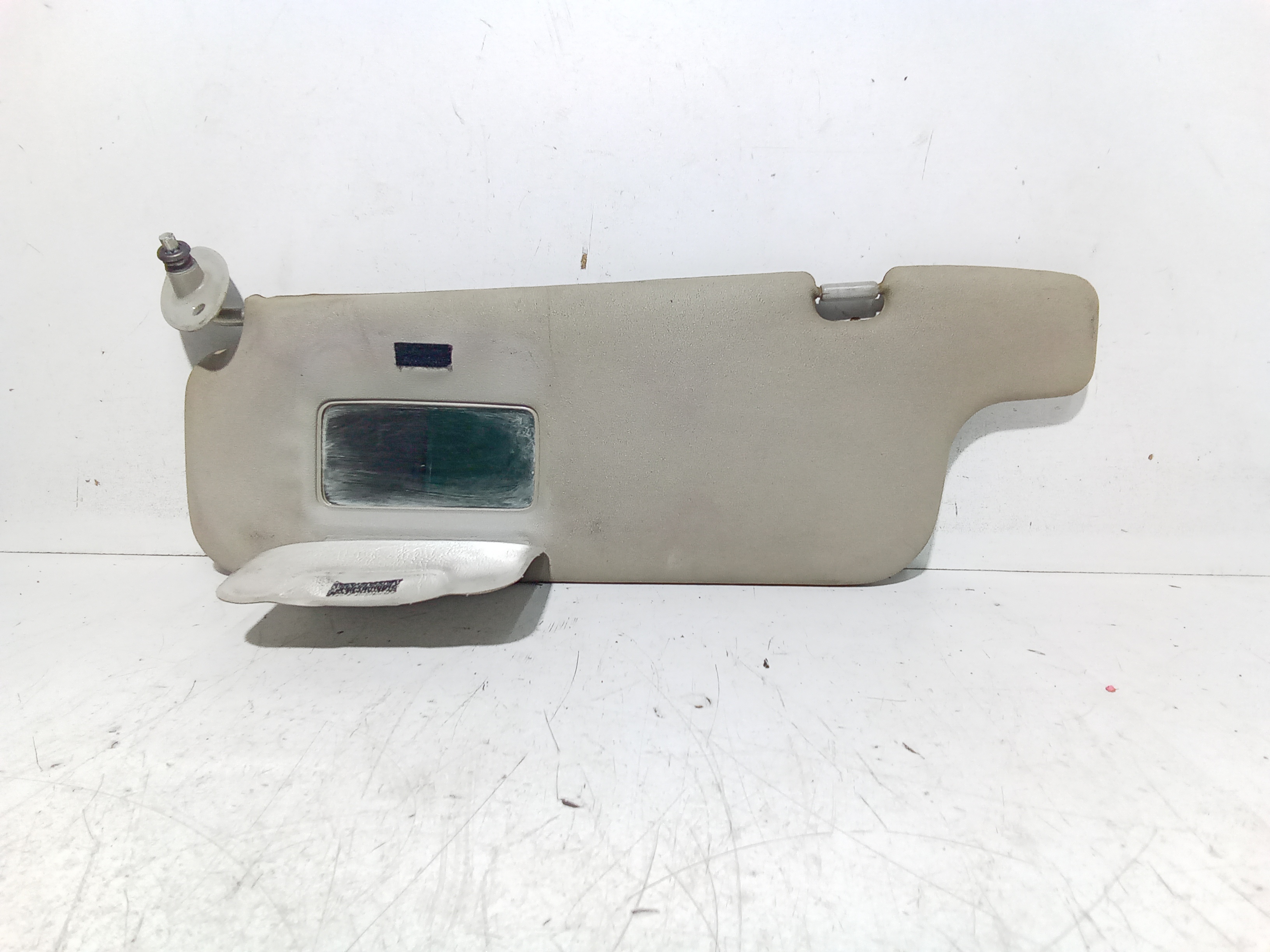 Aletta Parasole Parabrezza Sinistro 7432052311B0 Usato