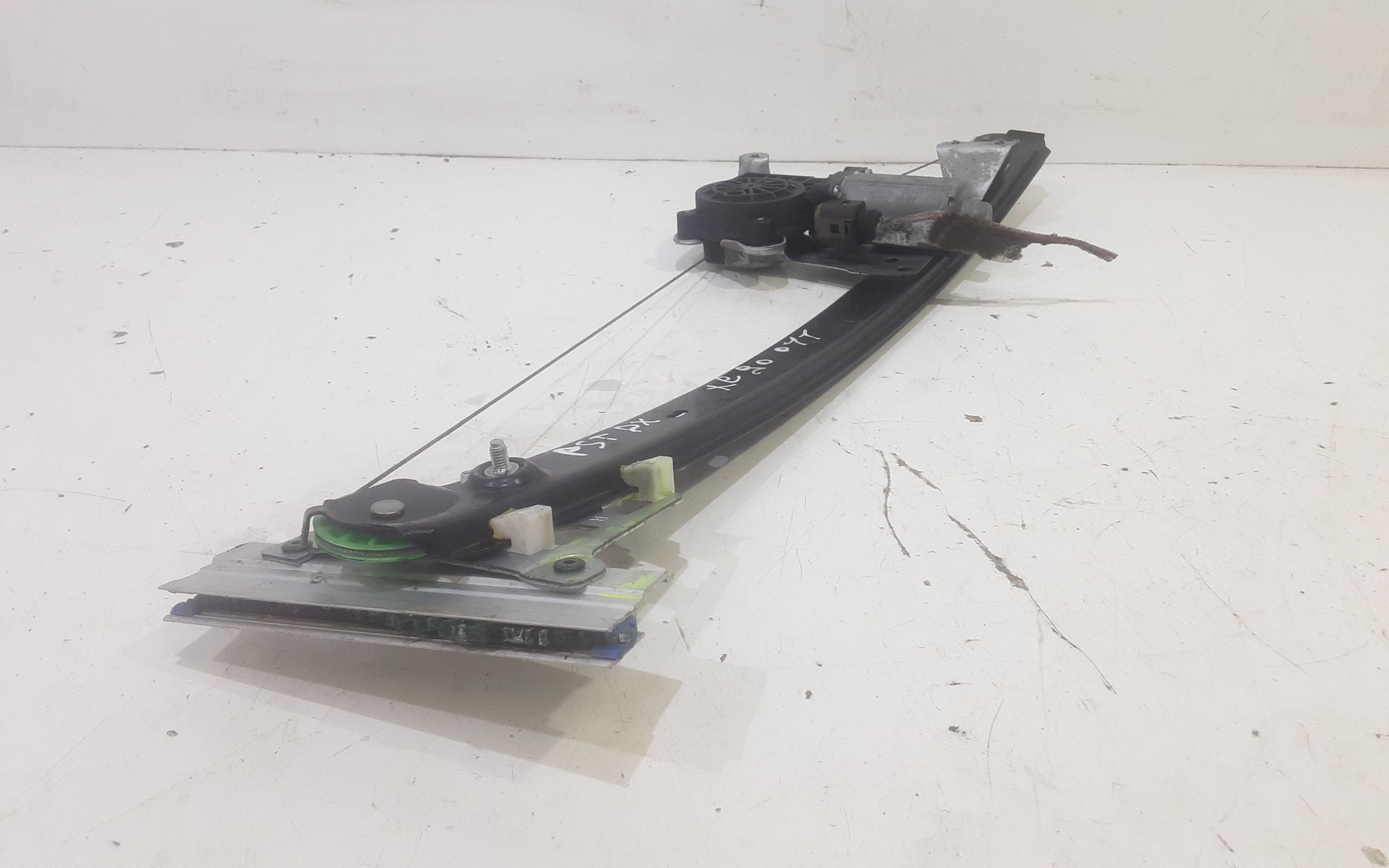 Alzacristallo Porta Post. Destro Usato