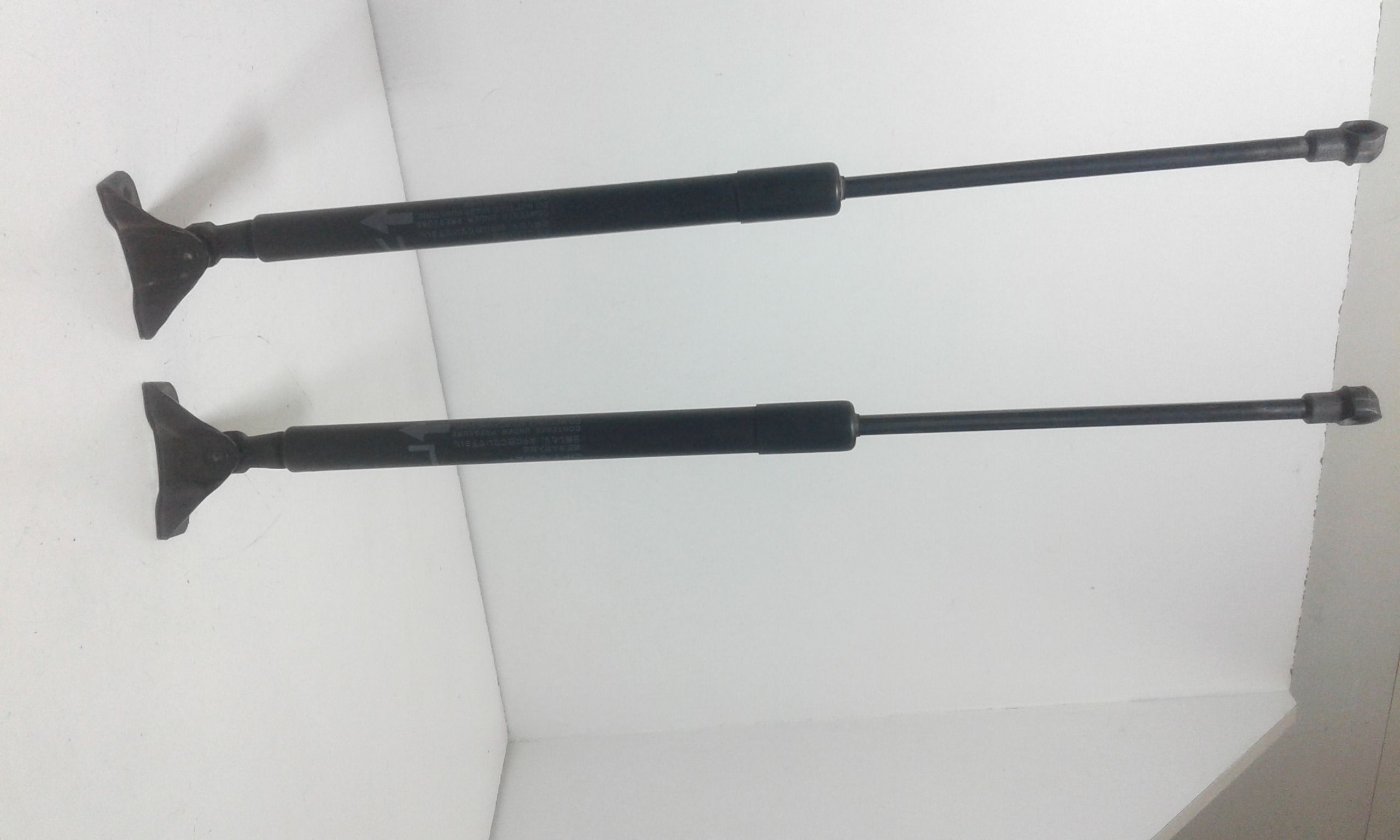 Cerniera Cofano Post. Destro Usato