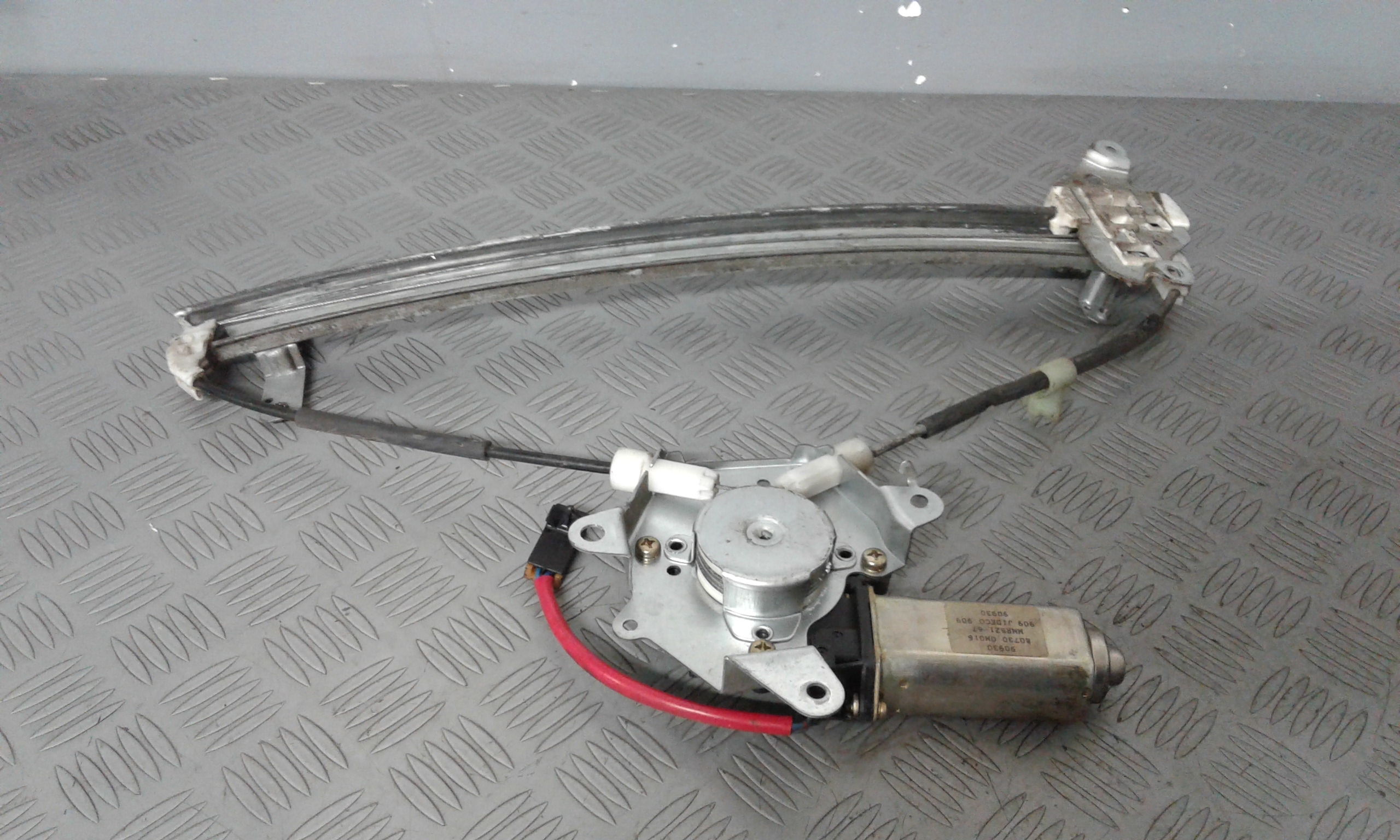 Alzacristallo Porta Ant. Destro Usato