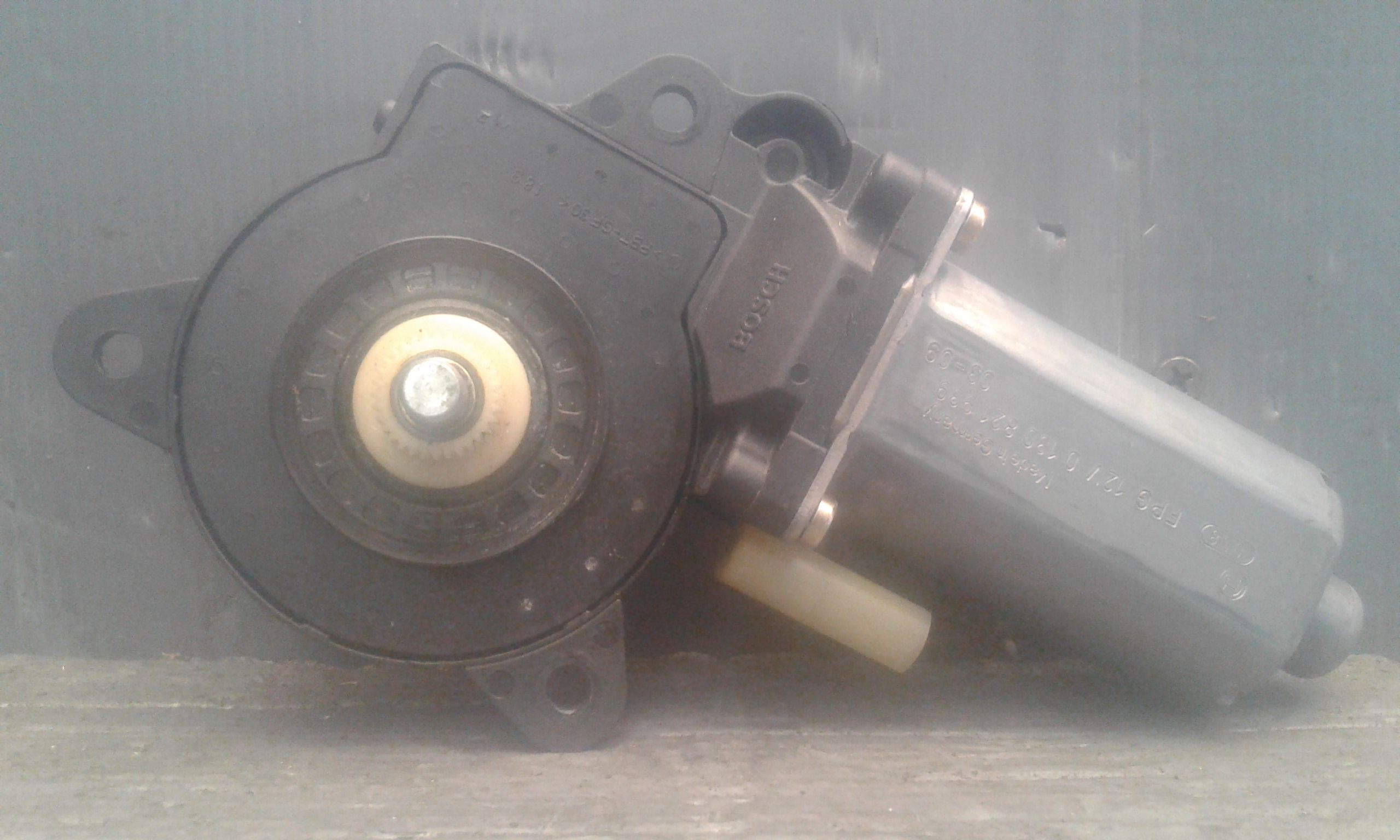 Motorino Alzacristallo Porta Ant. Destro 1205750 Usato