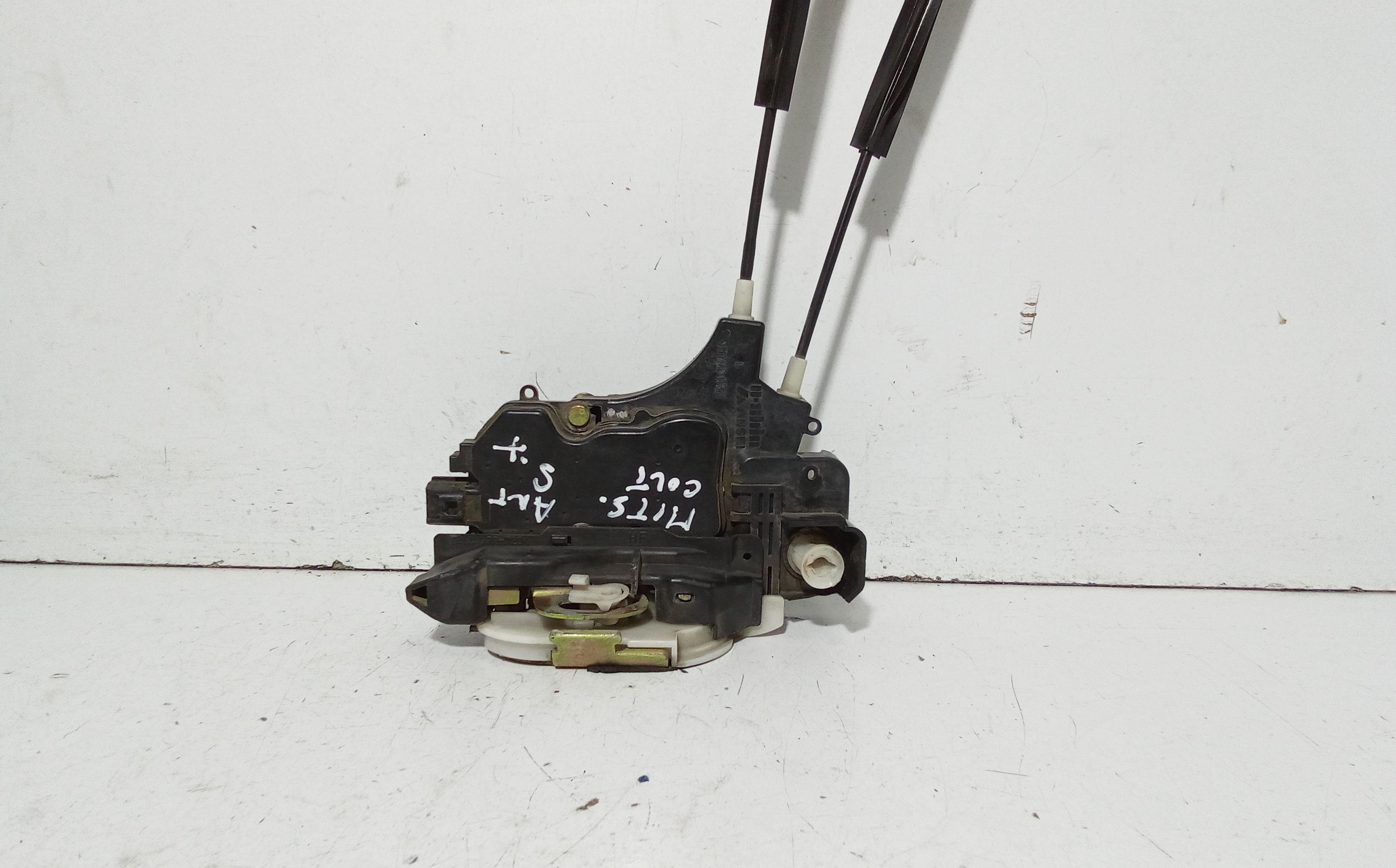 Serratura Porta Ant. Sinistro 5715A135 Usato