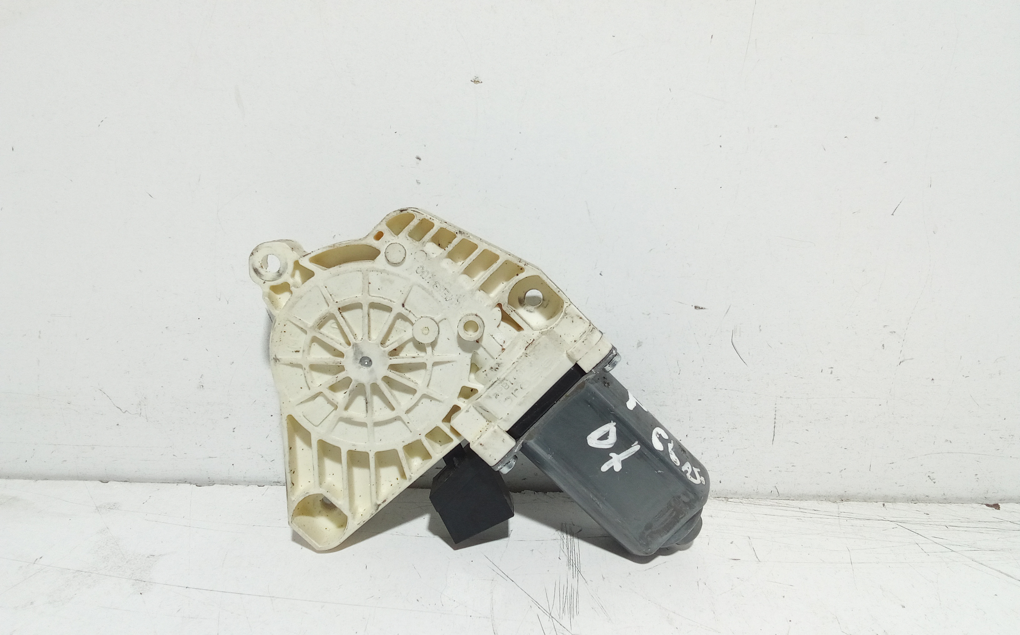 Motorino Alzacristallo Porta Post. Destro A1698202042 Usato