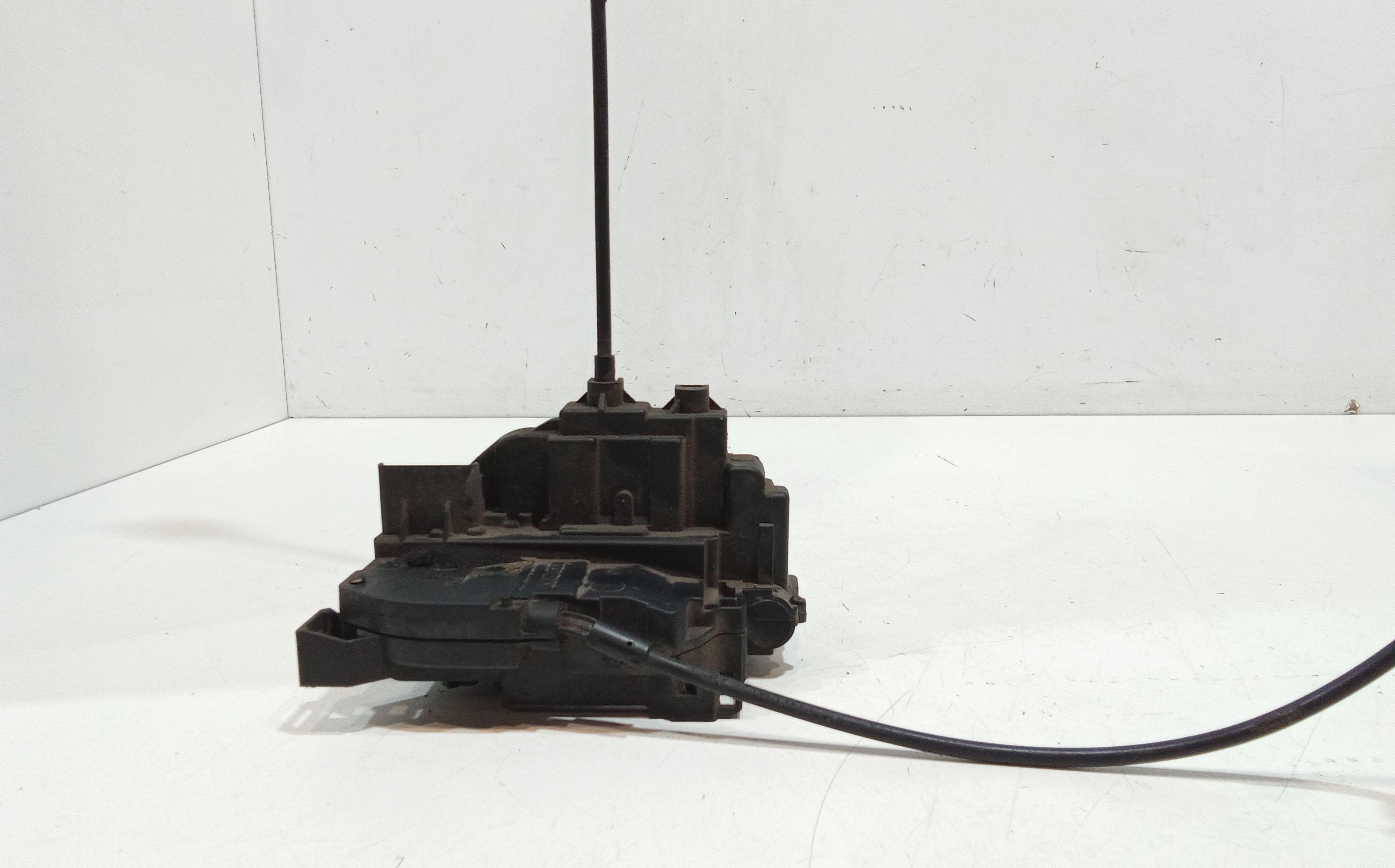 Serratura Porta Post. Sinistro 8200219248 Usato