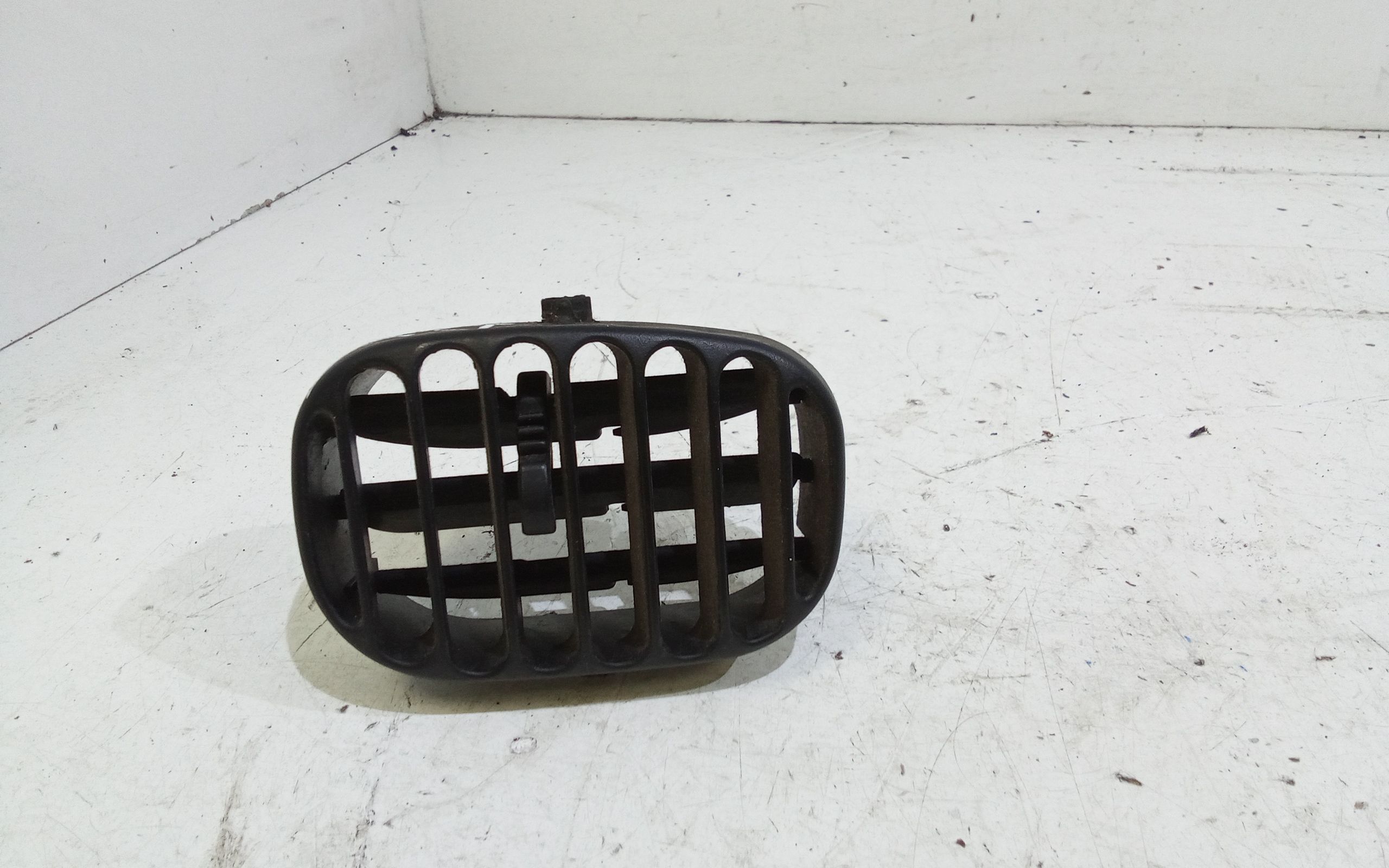 Condotto Aria Bocchette Lat. Cruscotto Destro Usato