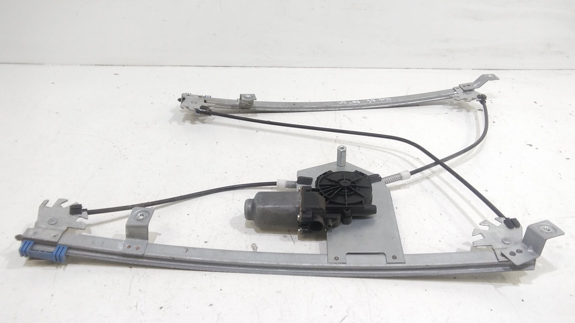 Alzacristallo Porta Ant. Sinistro 8200291625 Usato