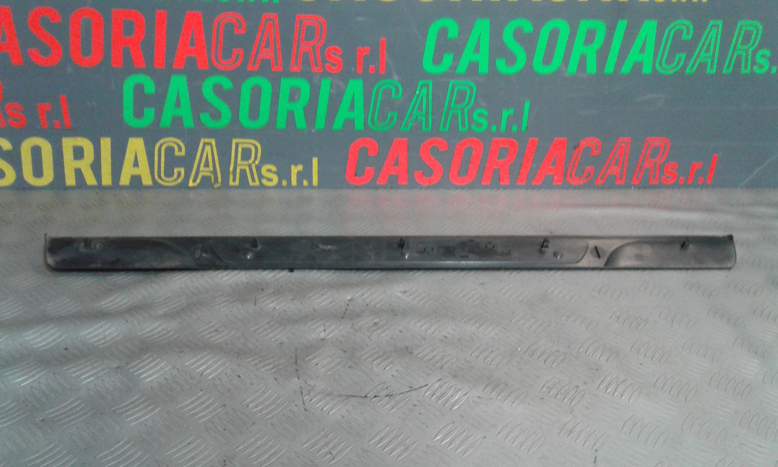 Rivestimento Int. Battitacco Ant. Dx Usato